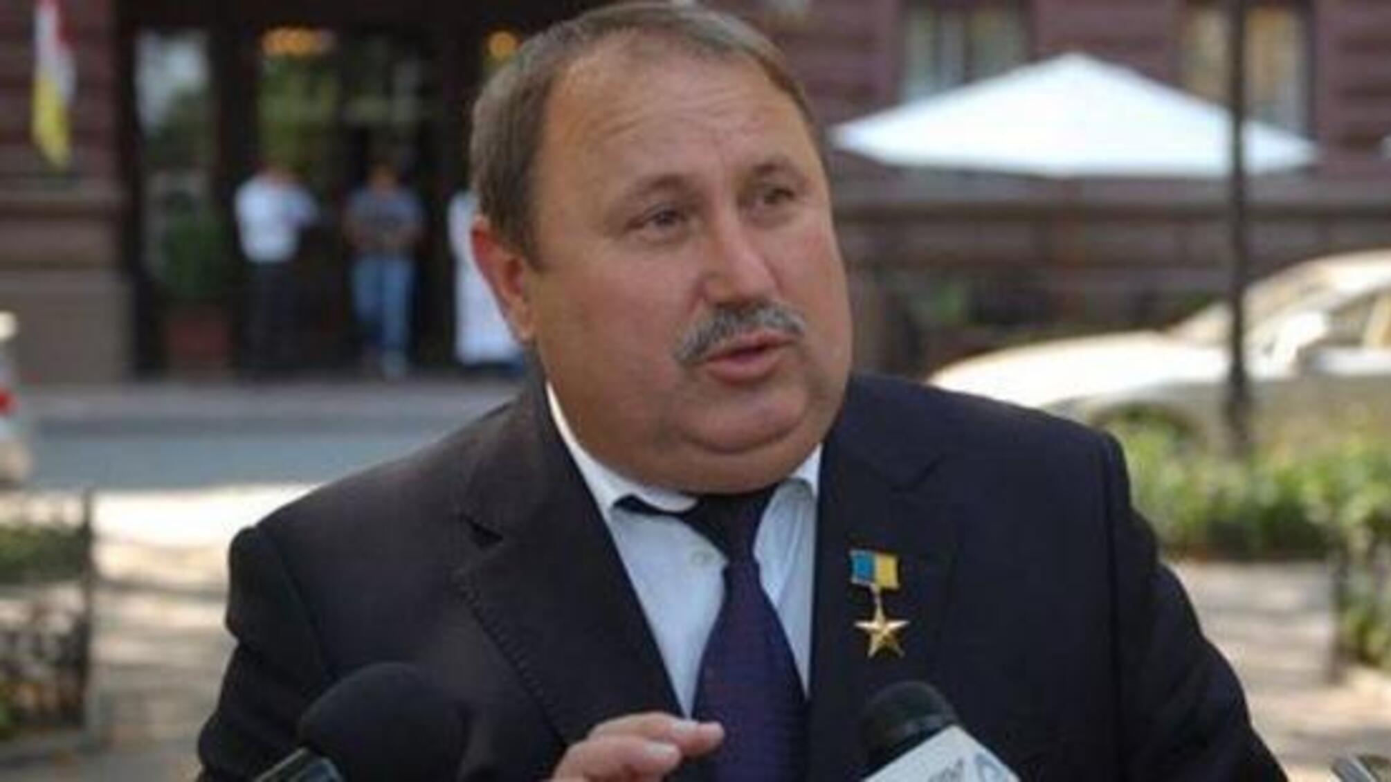 Військова прокуратура завершила досудове розслідування щодо Миколи Романчука, хабарнику 'світить' 12 років