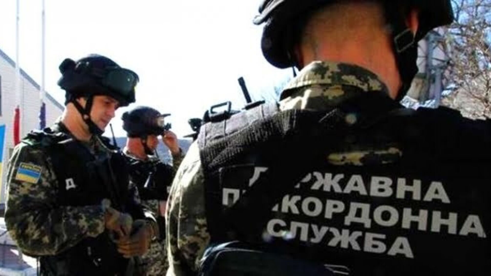 Громадянин Узбекистану намагався підкупити українських прикордонників