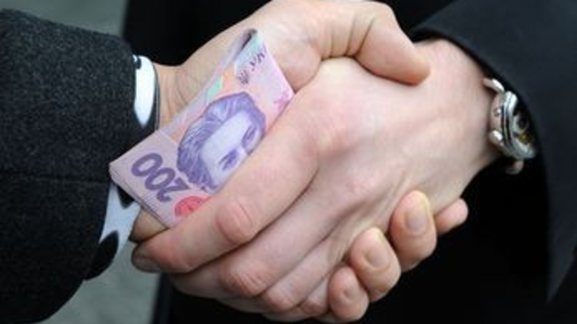 У Києві держслужбовець вимагав 50 тис. грн хабара