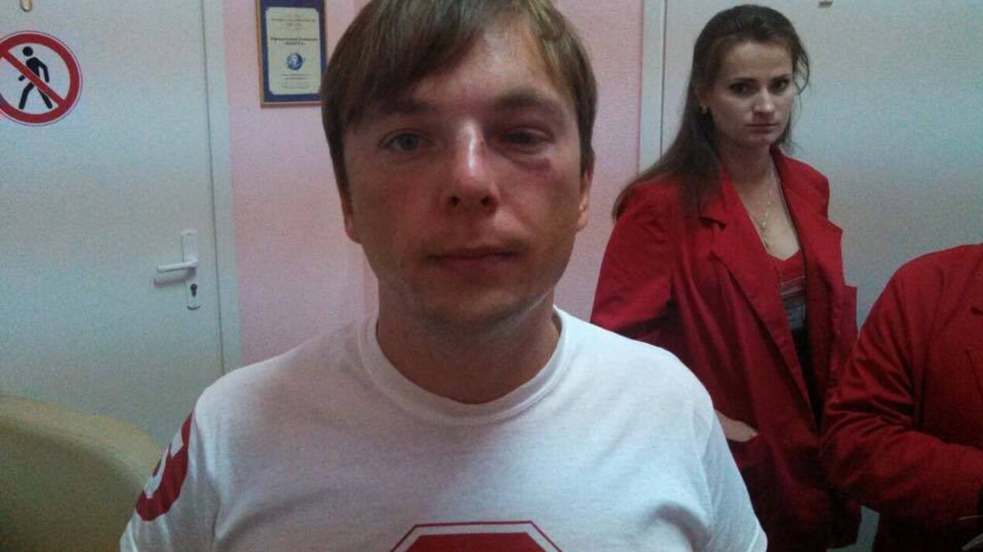 Поліція відкрила справу за фактом побиття журналіста Сергія Медяника
