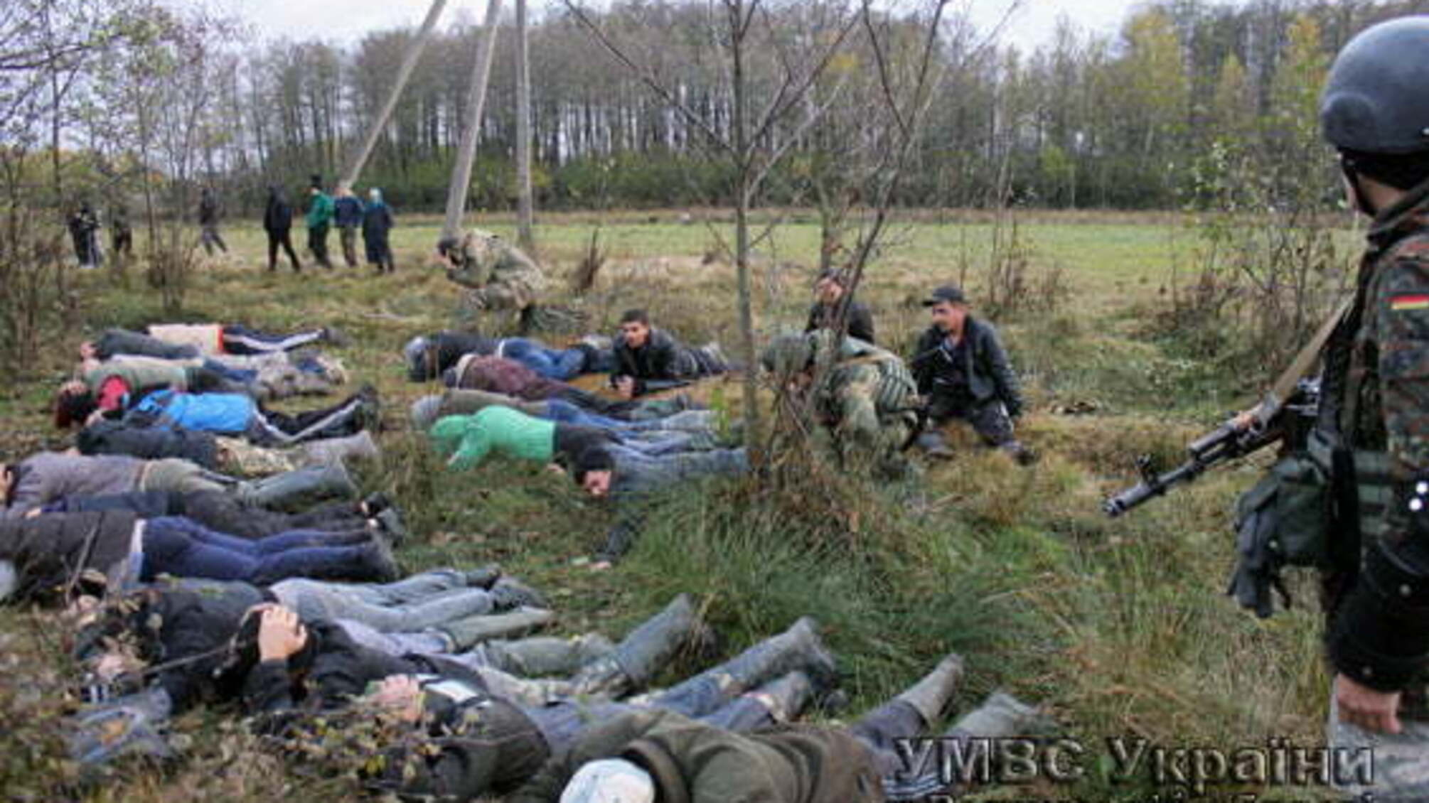 На Волині 34 копачі бурштину попалися на гарячому