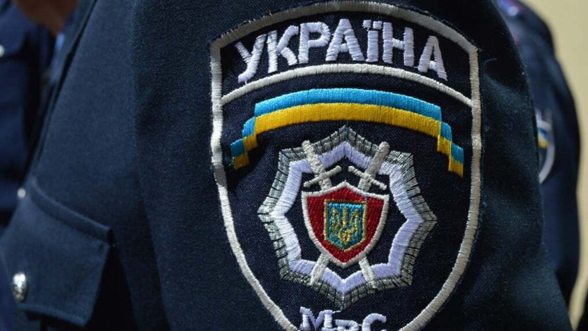 У Києві двоє слідчих 'погоріли' на хабарі