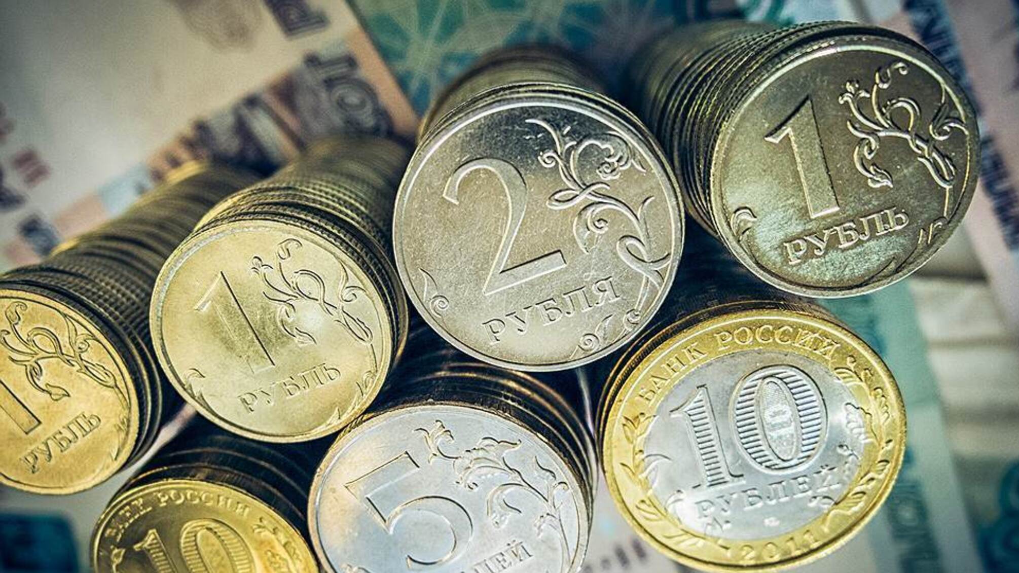 Мешканців окупованих територій чекає здорожчання проїзду в громадському транспорті