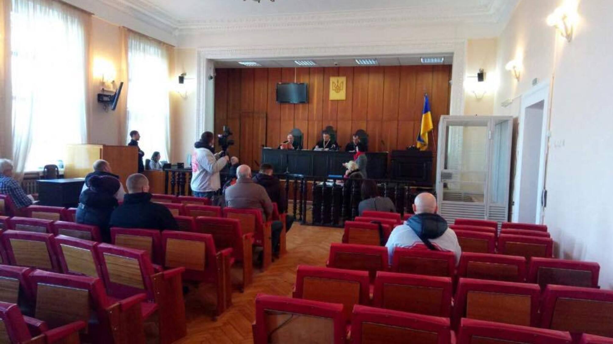 Активісти домоглися повторного розгляду справи правоохоронця, якого звинувачують у побитті неповнолітнього