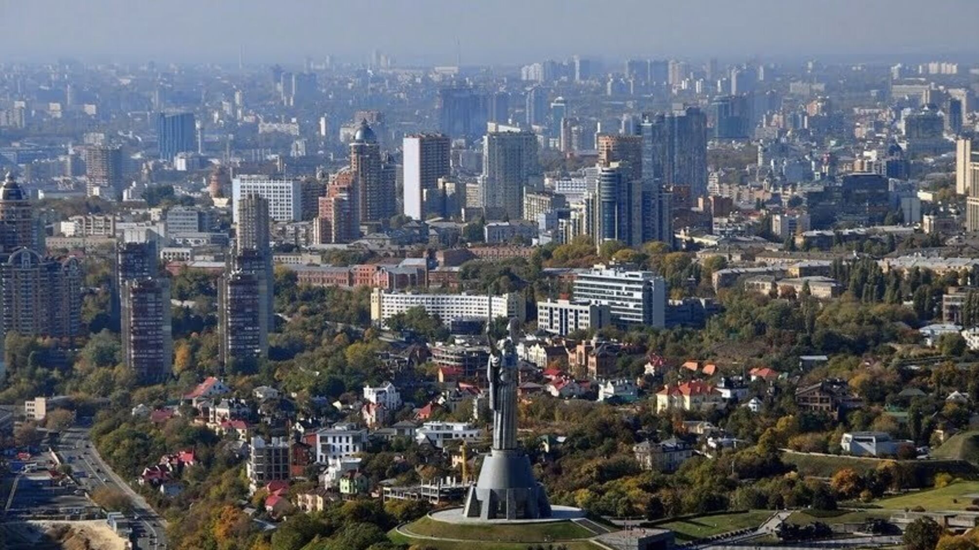 Журналісти викрили схему привласнення столичних квартир 'чорними' ріелторами