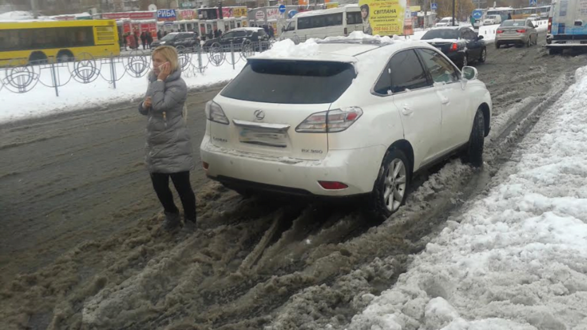 'Безробітна' насудила: як одіозна столична суддя влаштувала ДТП та звинуватила в аварії потерпілого автовласника