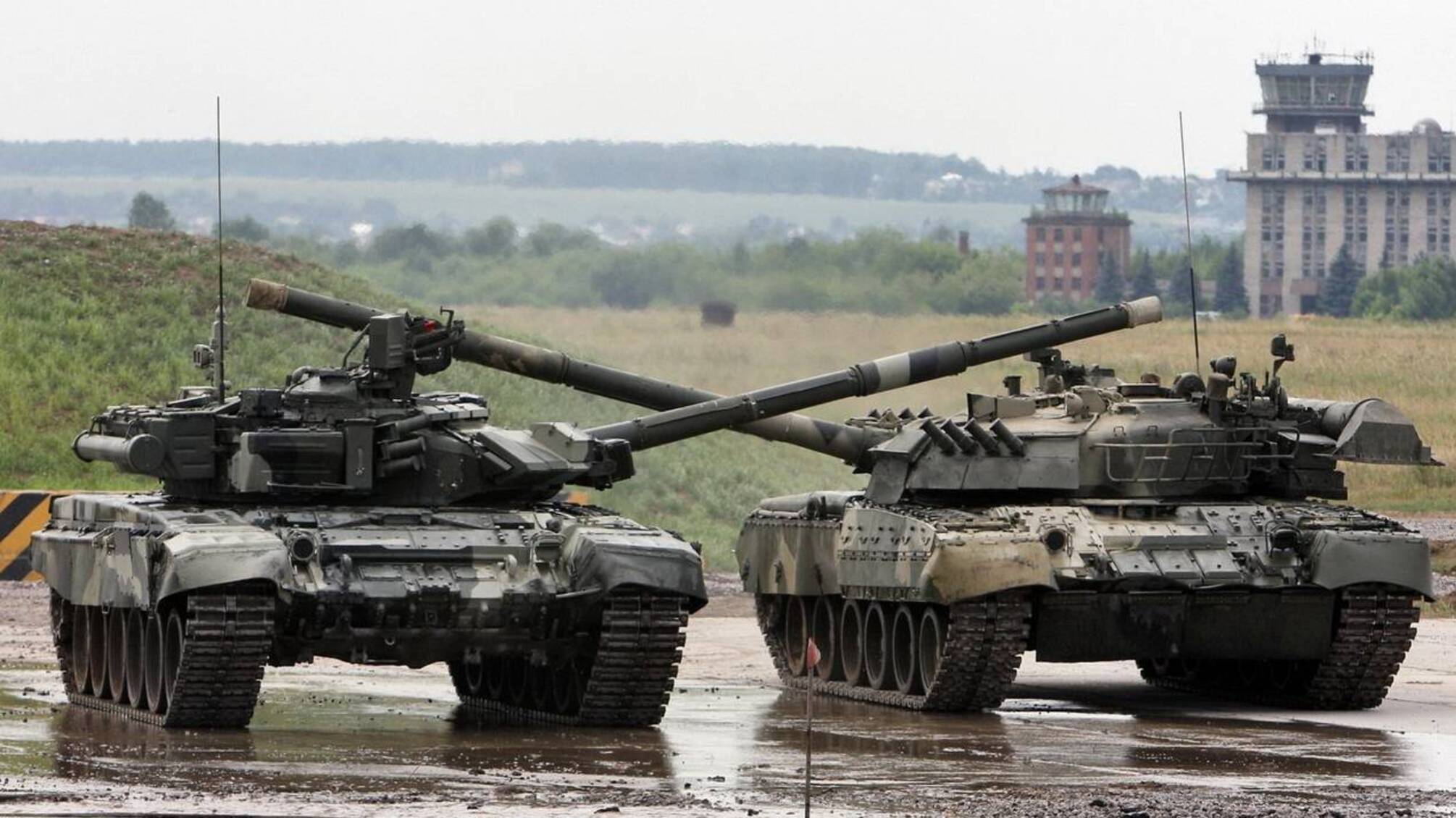 РФ накопичила найбільшу кількість танків у світі