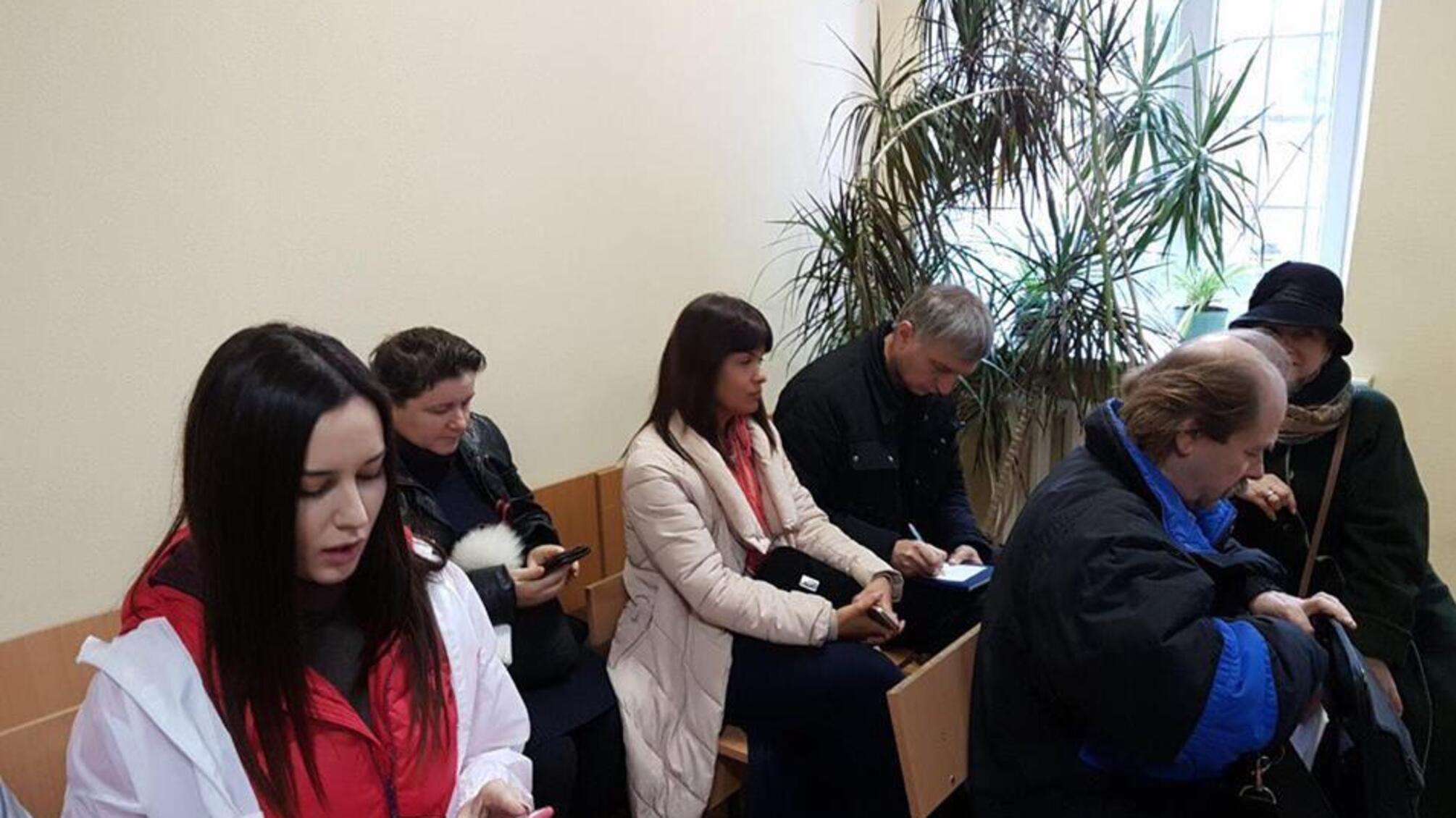 На суді у справі псевдоактивіста-хабарника Бурди прокуратура хоче зміни запобіжного заходу на тримання під вартою