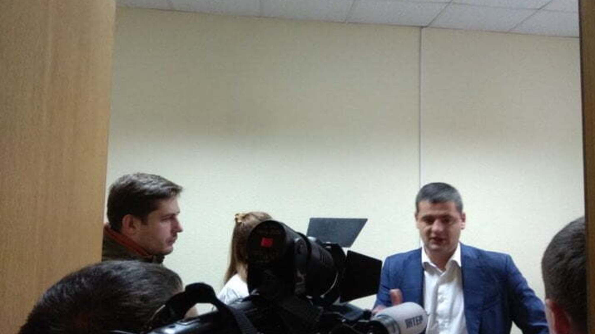'СтопКор' звернувся до Броварської місцевої прокуратури для арешту техніки та піску нелегалів з селища Погреби на Київщині