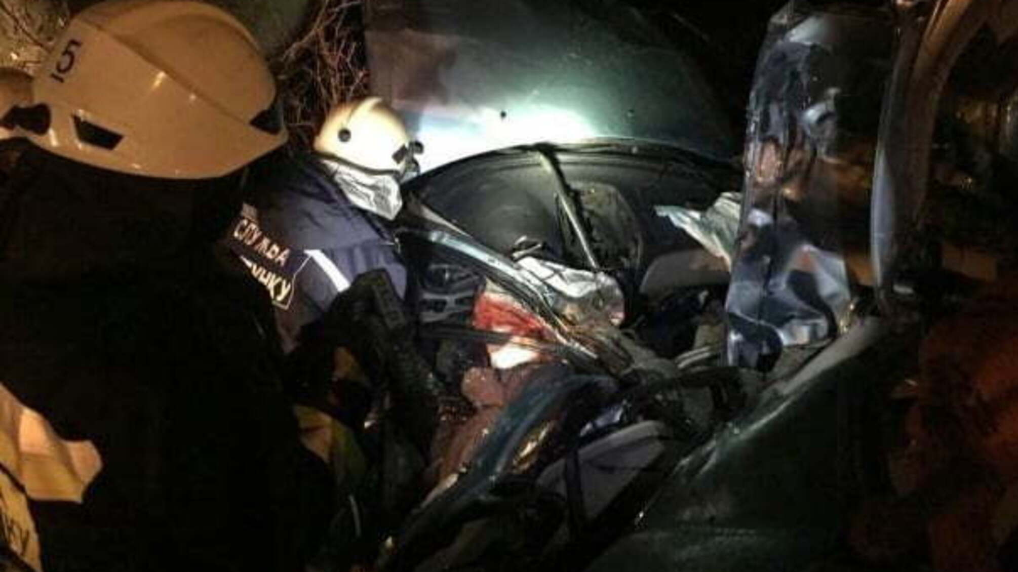 У страшній ДТП на Дніпропетровщині загинули 4 підлітків, ще один госпіталізований – кадри