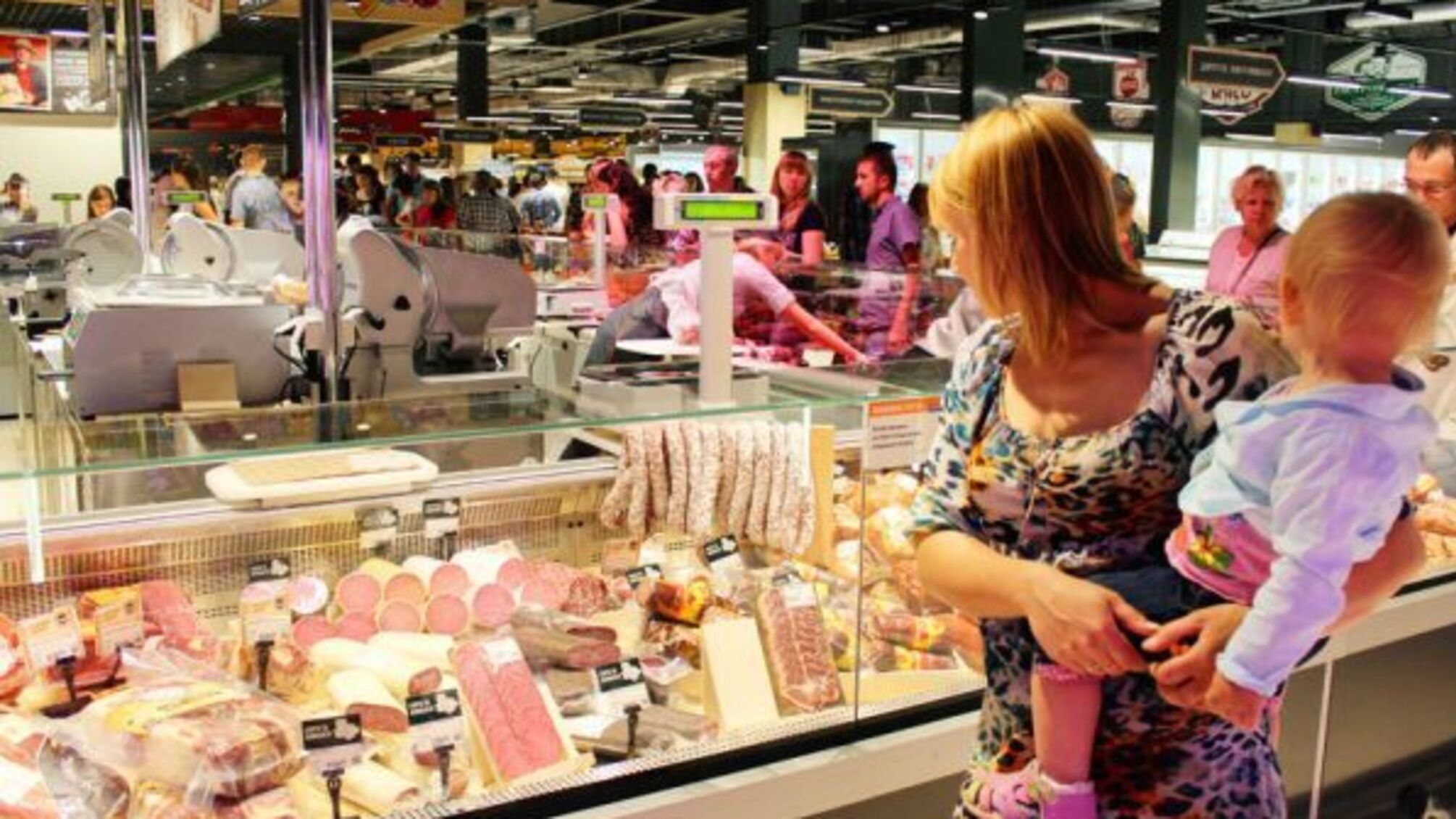 Українцям розповіли, яких цін на продукти слід очікувати перед Новим роком