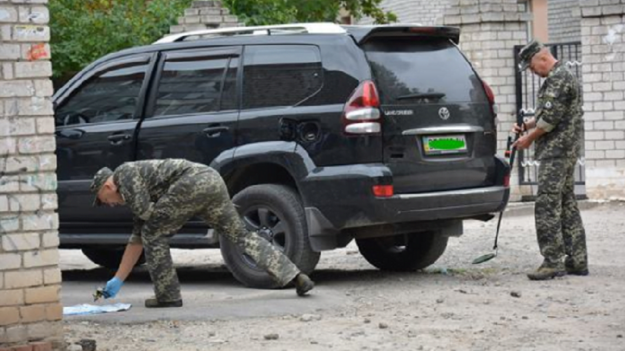 У Миколаєві підліток намагався підірвати власну сім'ю в авто
