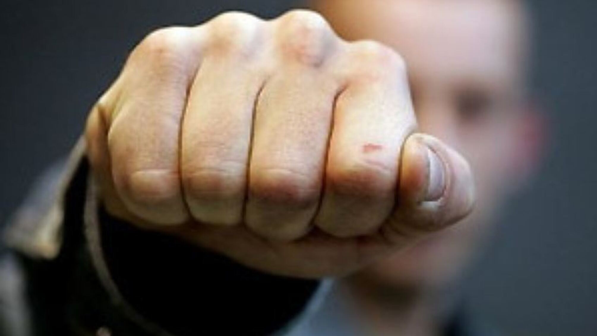 У центрі Києва побили іноземного дипломата