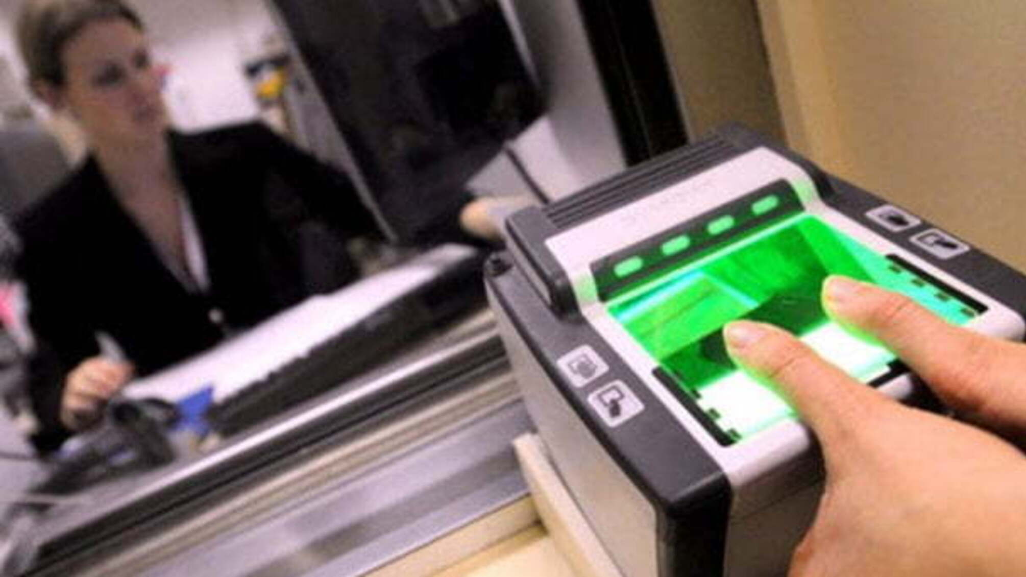 На українсько-російському кордоні почали тестувати біометричний контроль