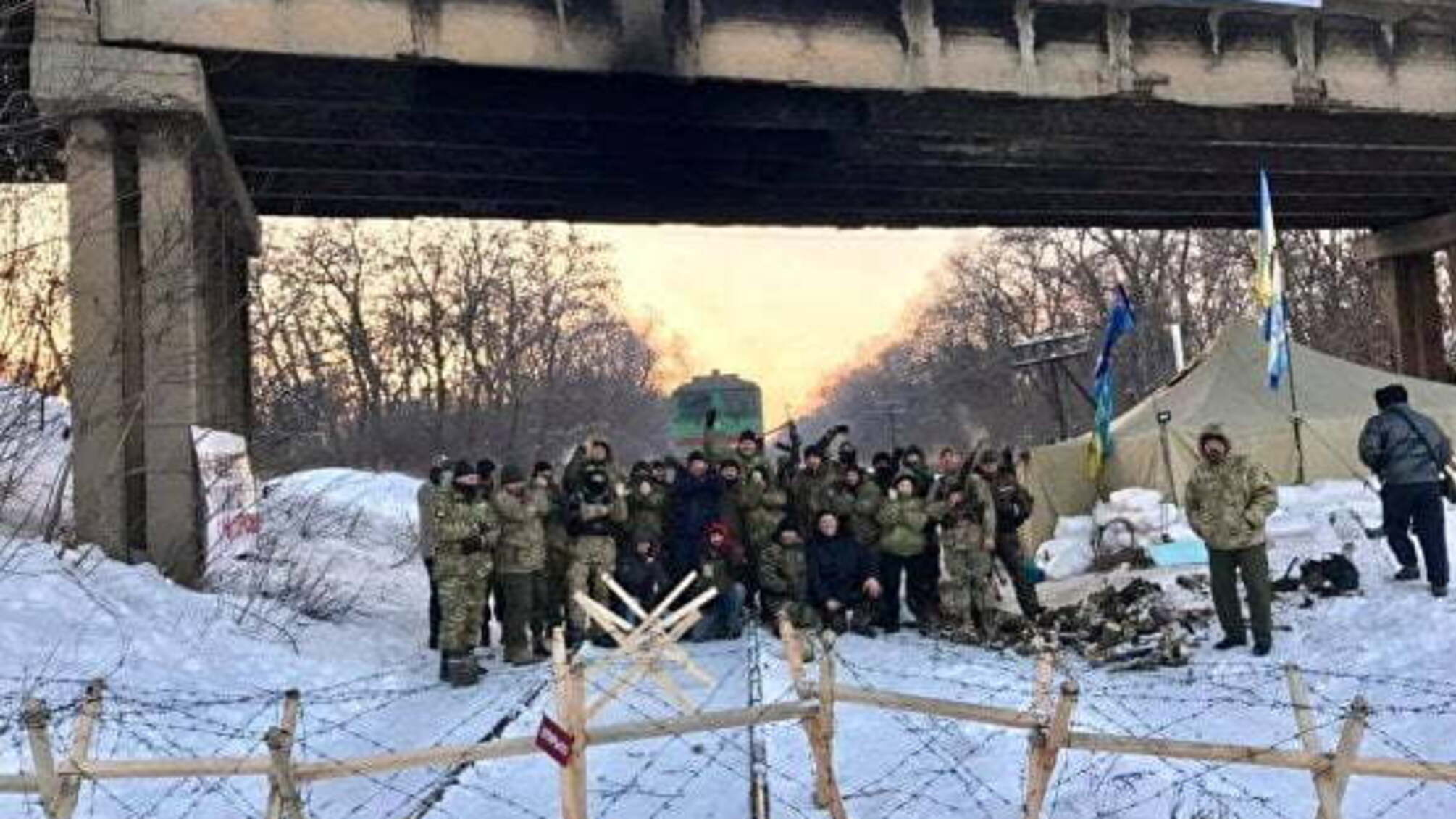 Учасники блокади закликали озброєних громадян приєднуватися до акції