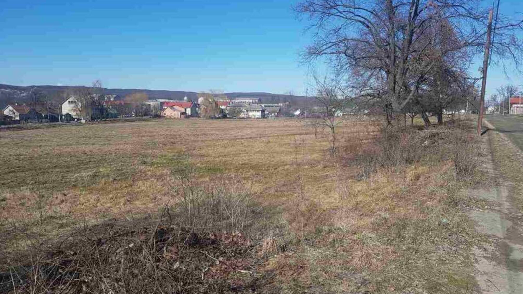 'СтопКор' викрив на Буковині дерибан комунального стадіону