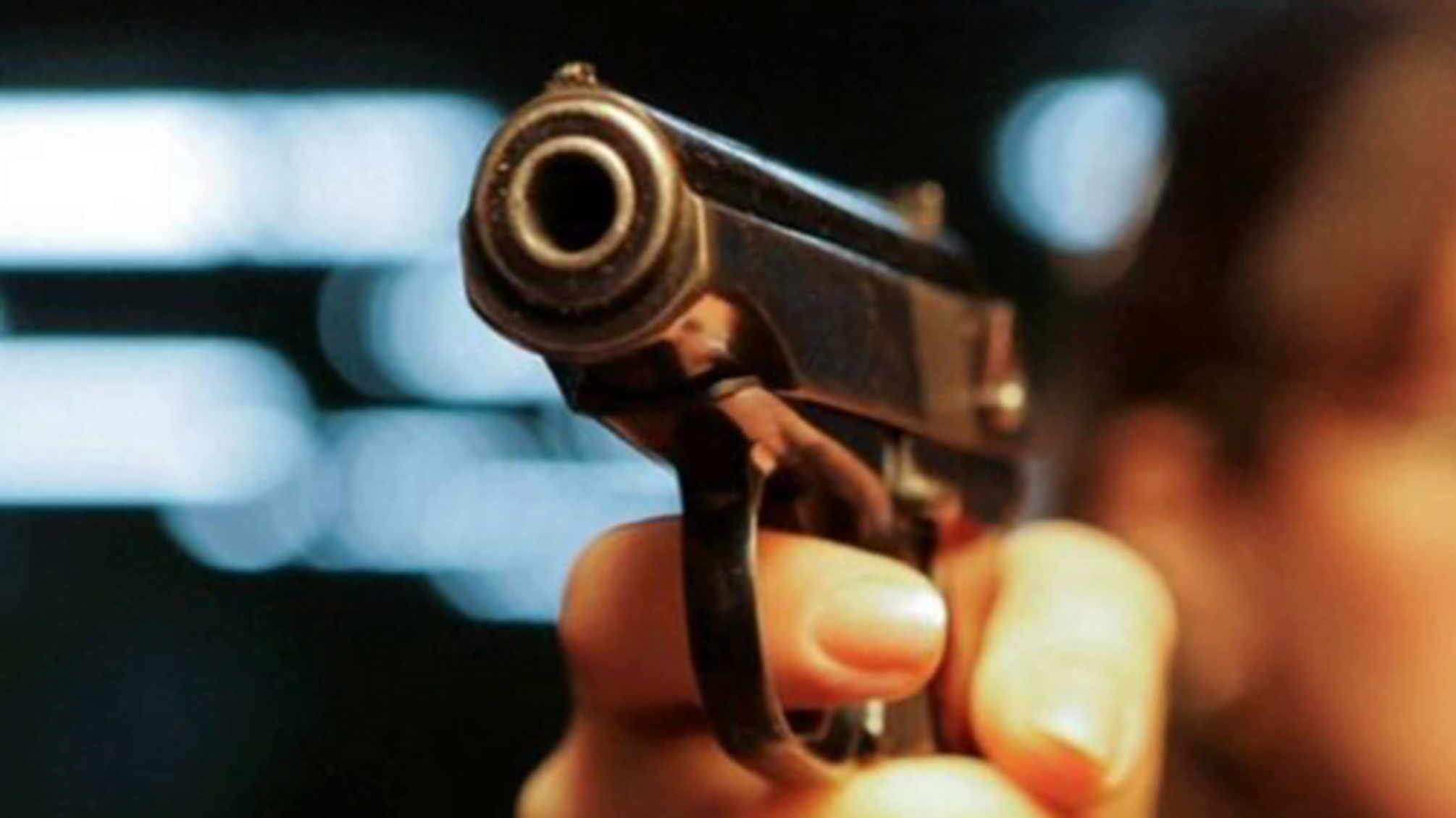 У Львові зловмисник обстрілював пологовий будинок