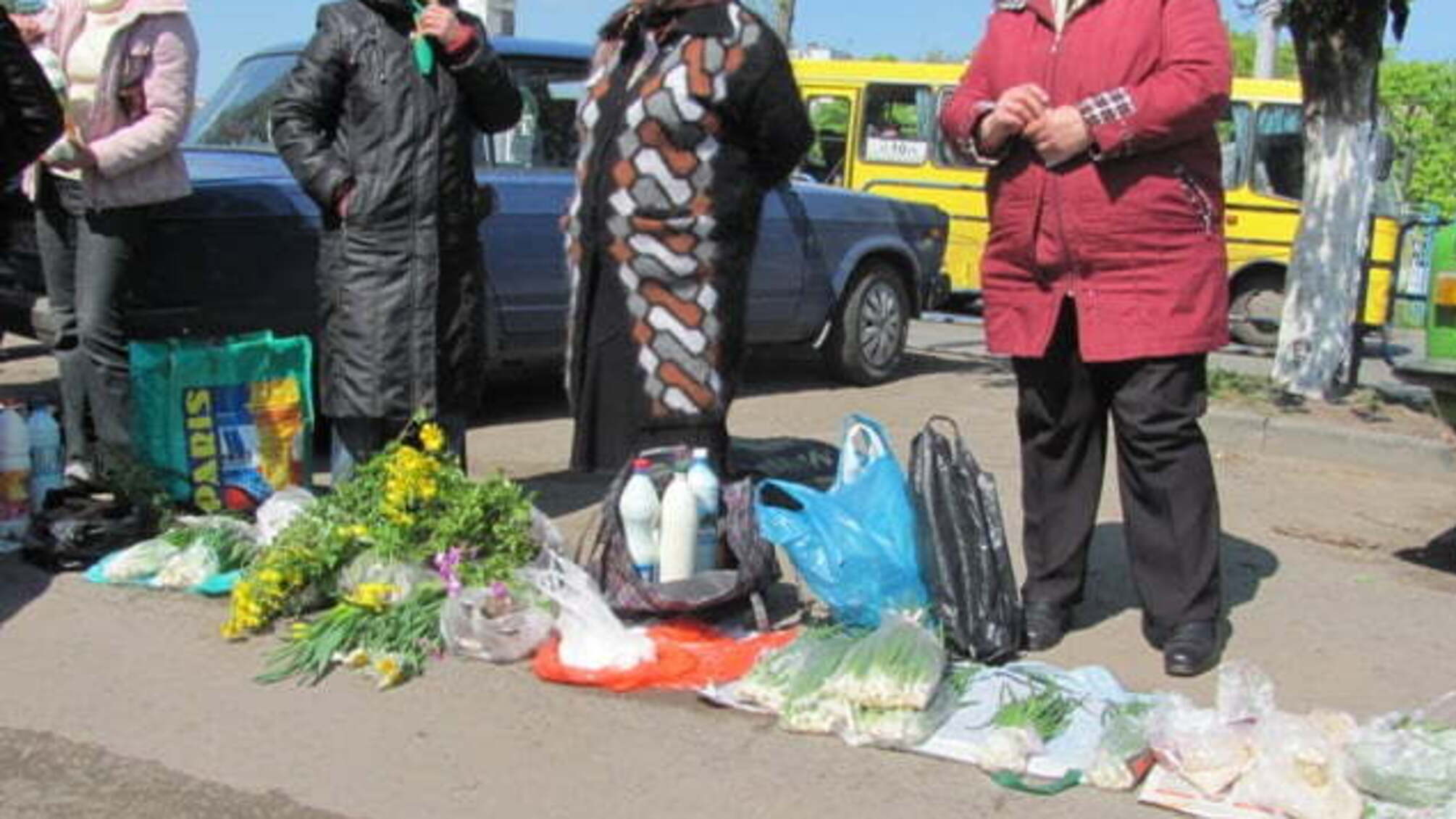На Донеччині активісти зупинили стихійну торгівлю