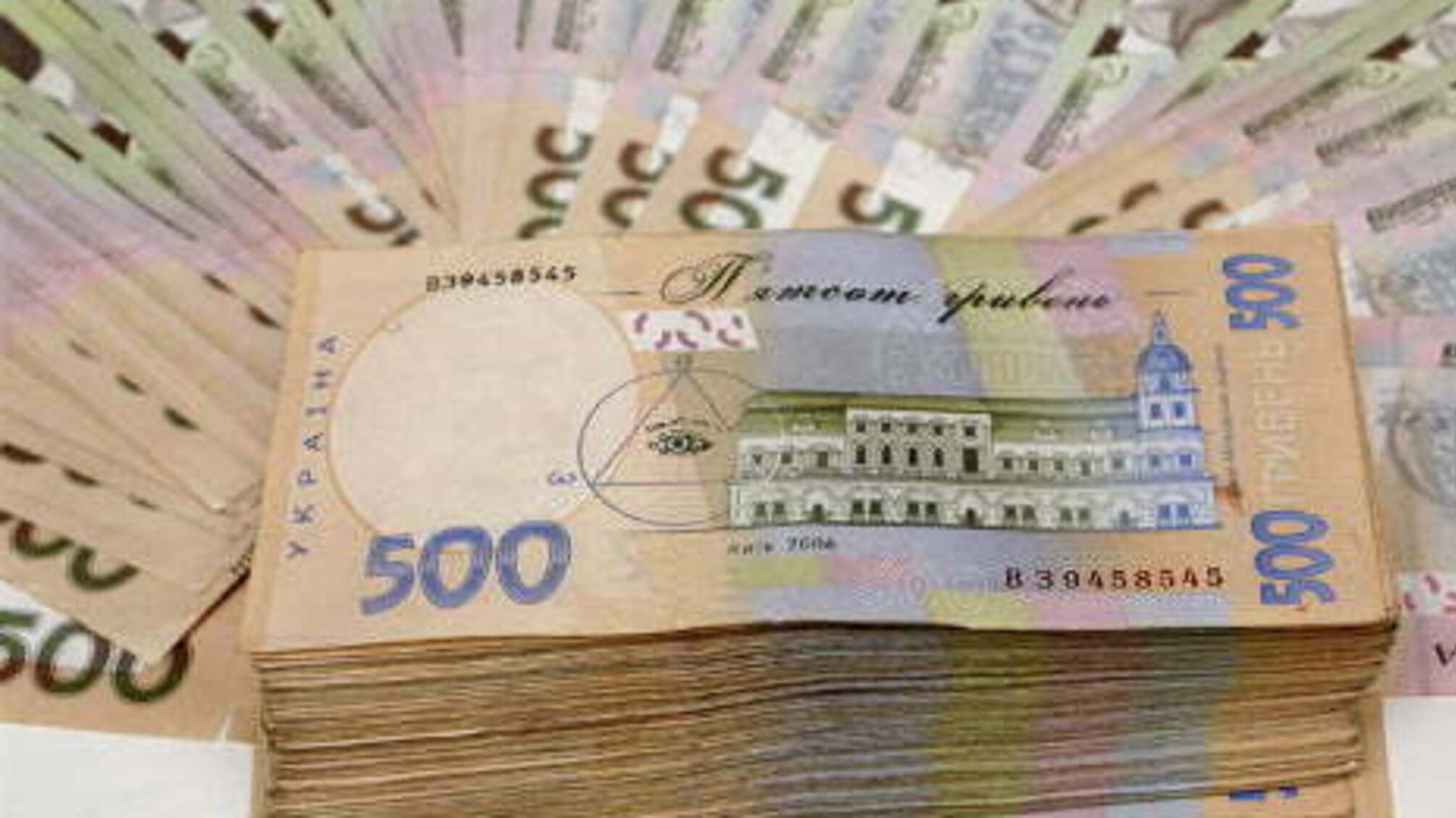 На Харківщині чиновники з Управління Держпраці попалися на стотисячному хабарі