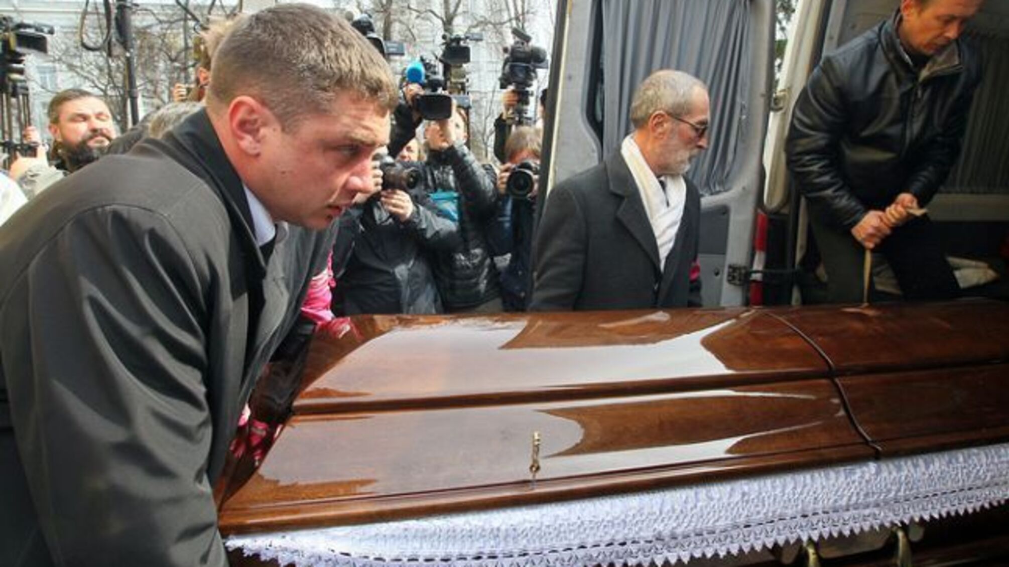 Максакова залишиться в Україні і буде 31-го березня співати українські пісні в пам'ять про Вороненкова – Пономарьов