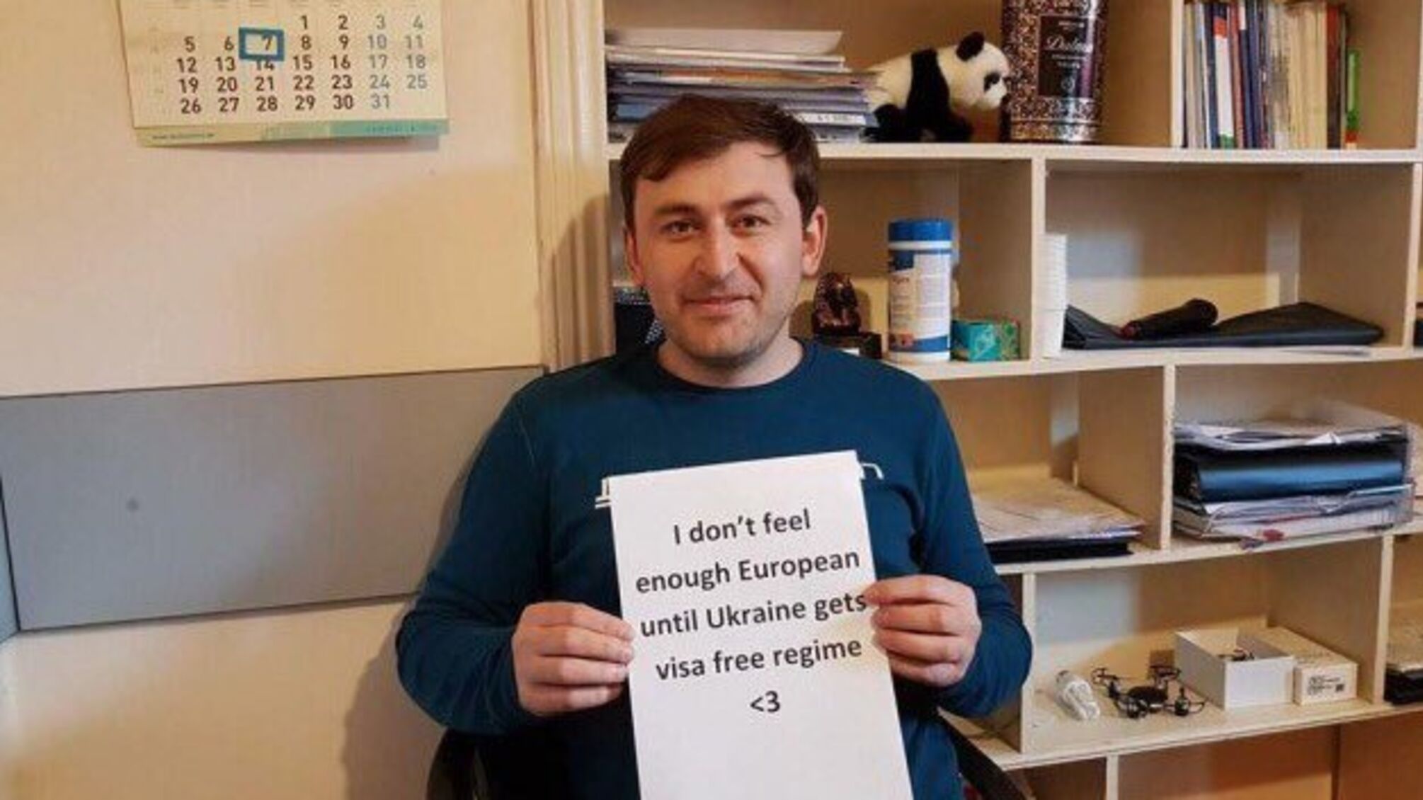 Мережу підірвав грузинський флешмоб на підтримку безвізу з ЄС для українців