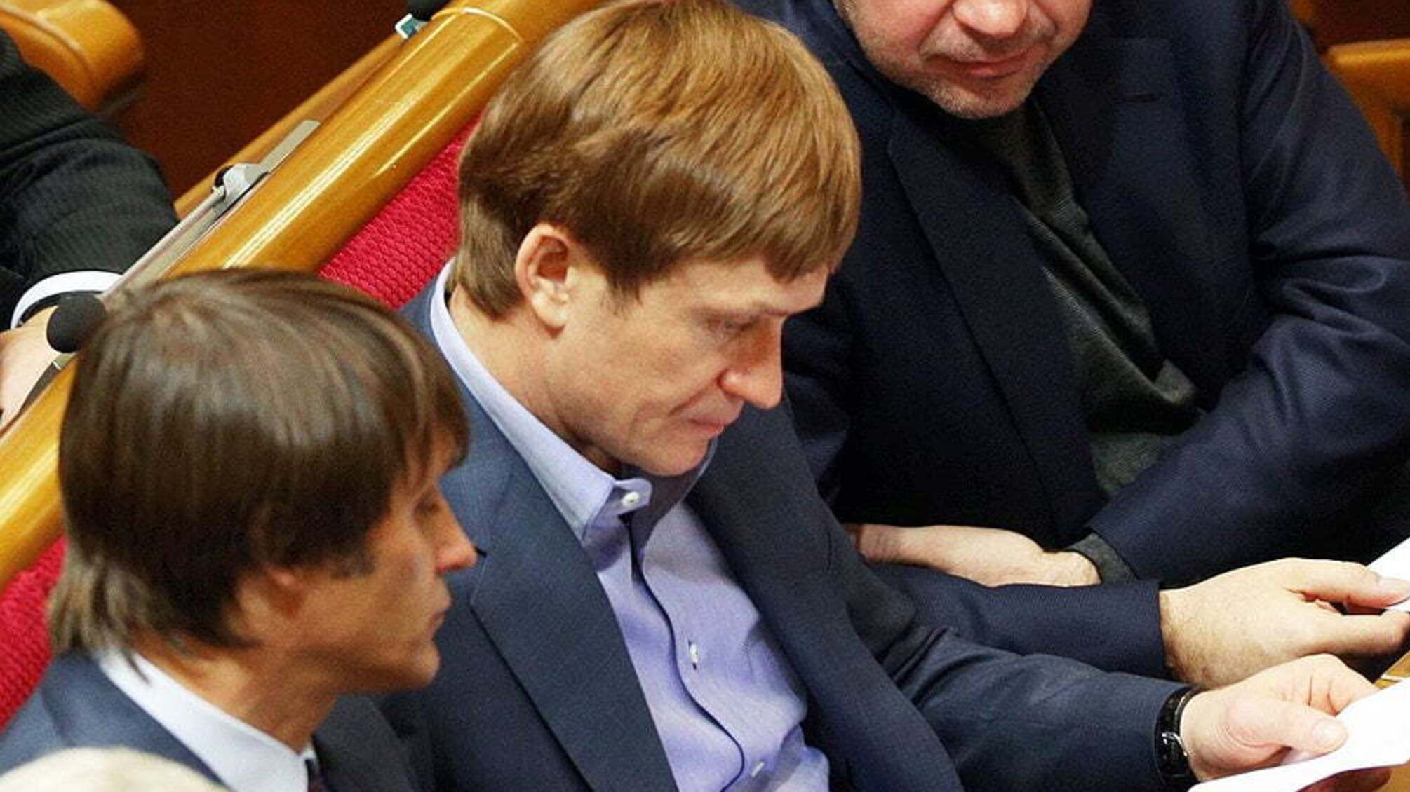'СтопКор' звернувся у регламентний комітет ВР через депутата-прогульника Івахіва