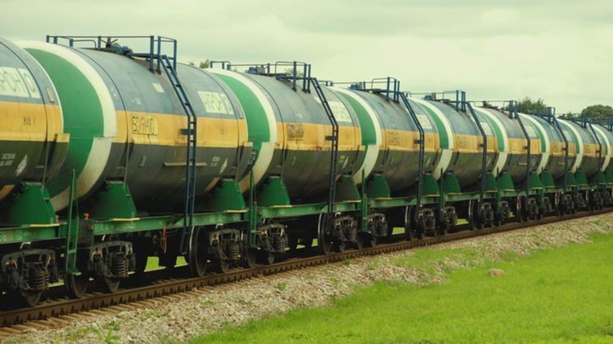 Росія знову почала постачати Україні газ