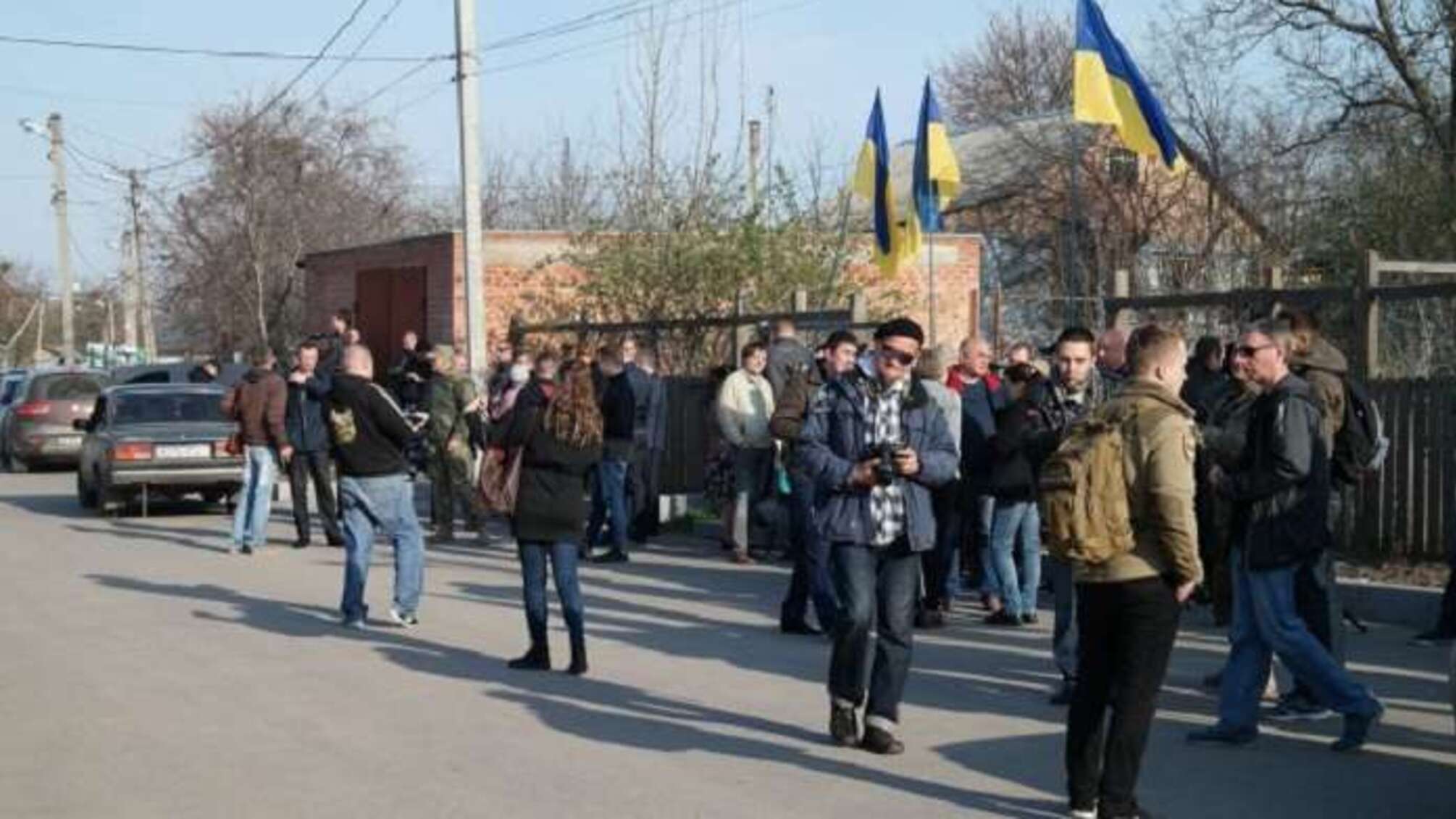У Полтаві обурені містяни влаштували пікет під будинком мера