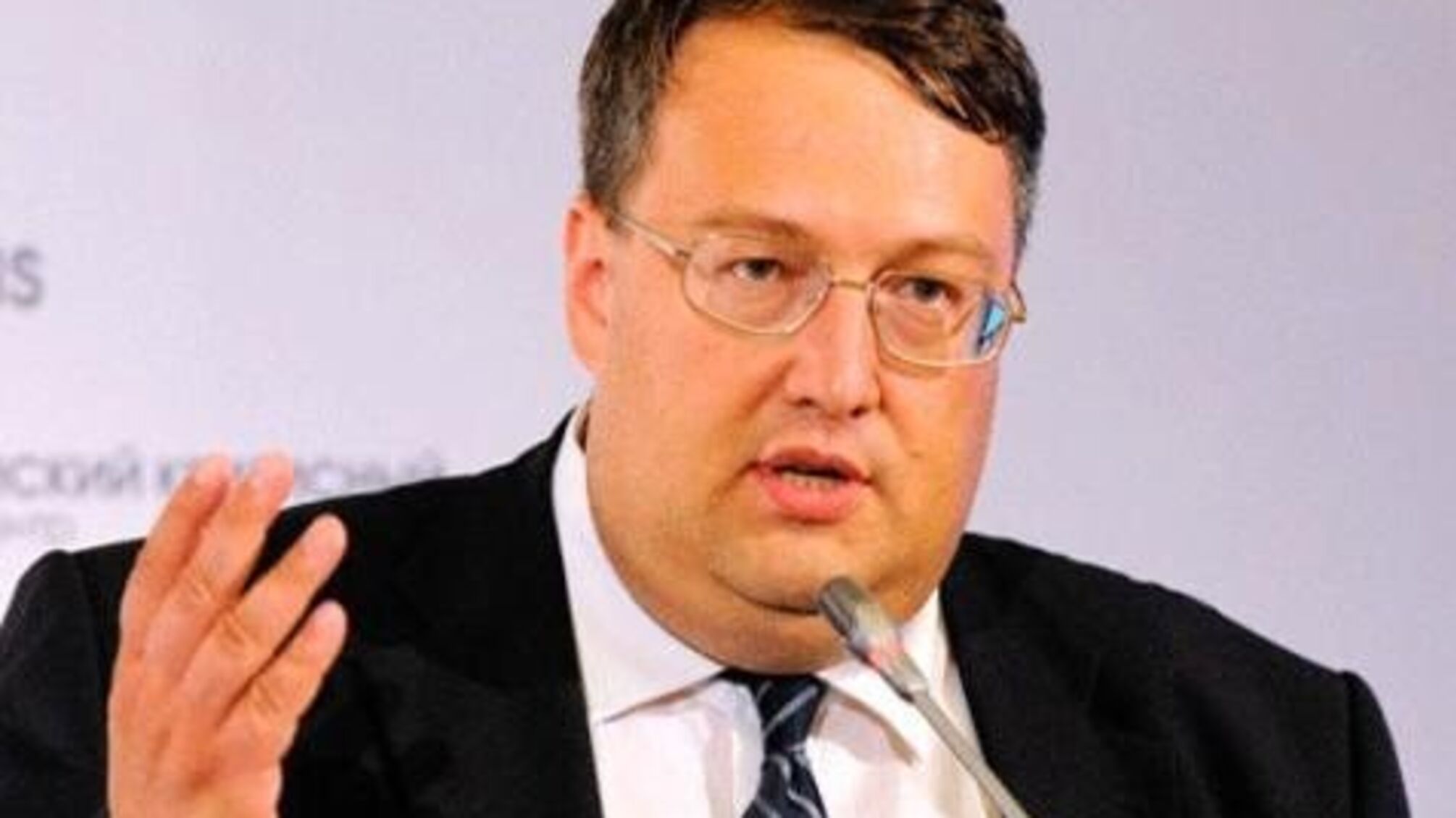 Антона Геращенка допитали у справі про вбивство Дениса Вороненкова