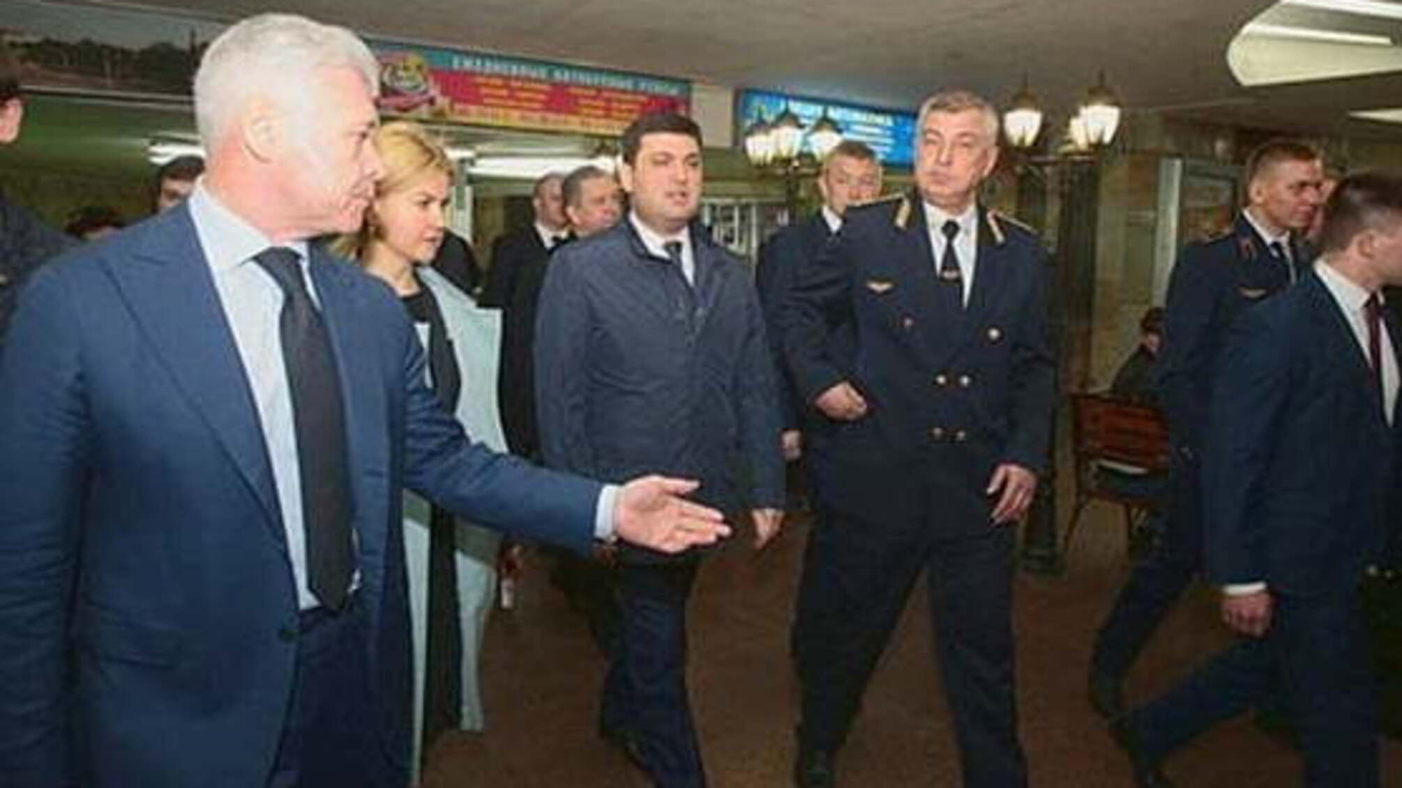 Глава уряду проїхався у Харківському метрополітені