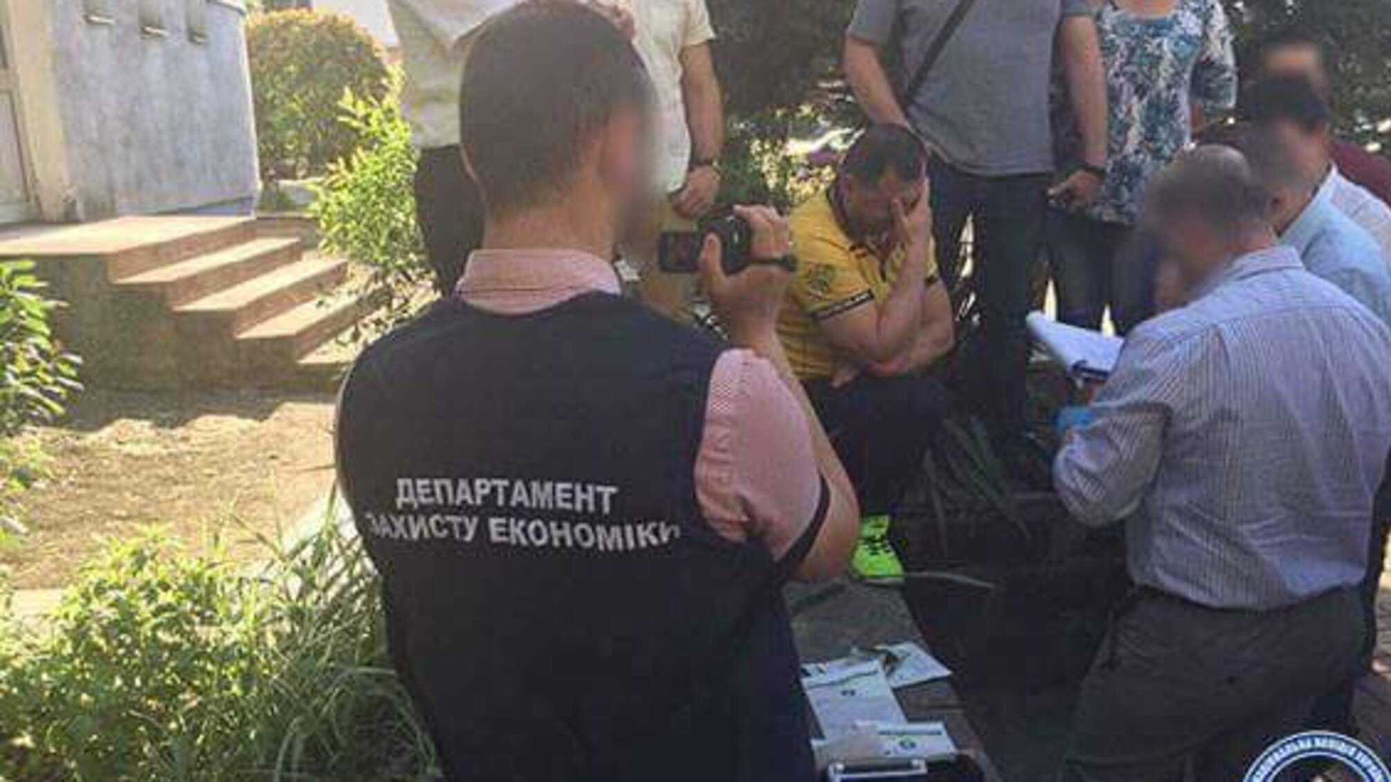 На Закарпатті високопоставлених чиновників викрили на хабарництві
