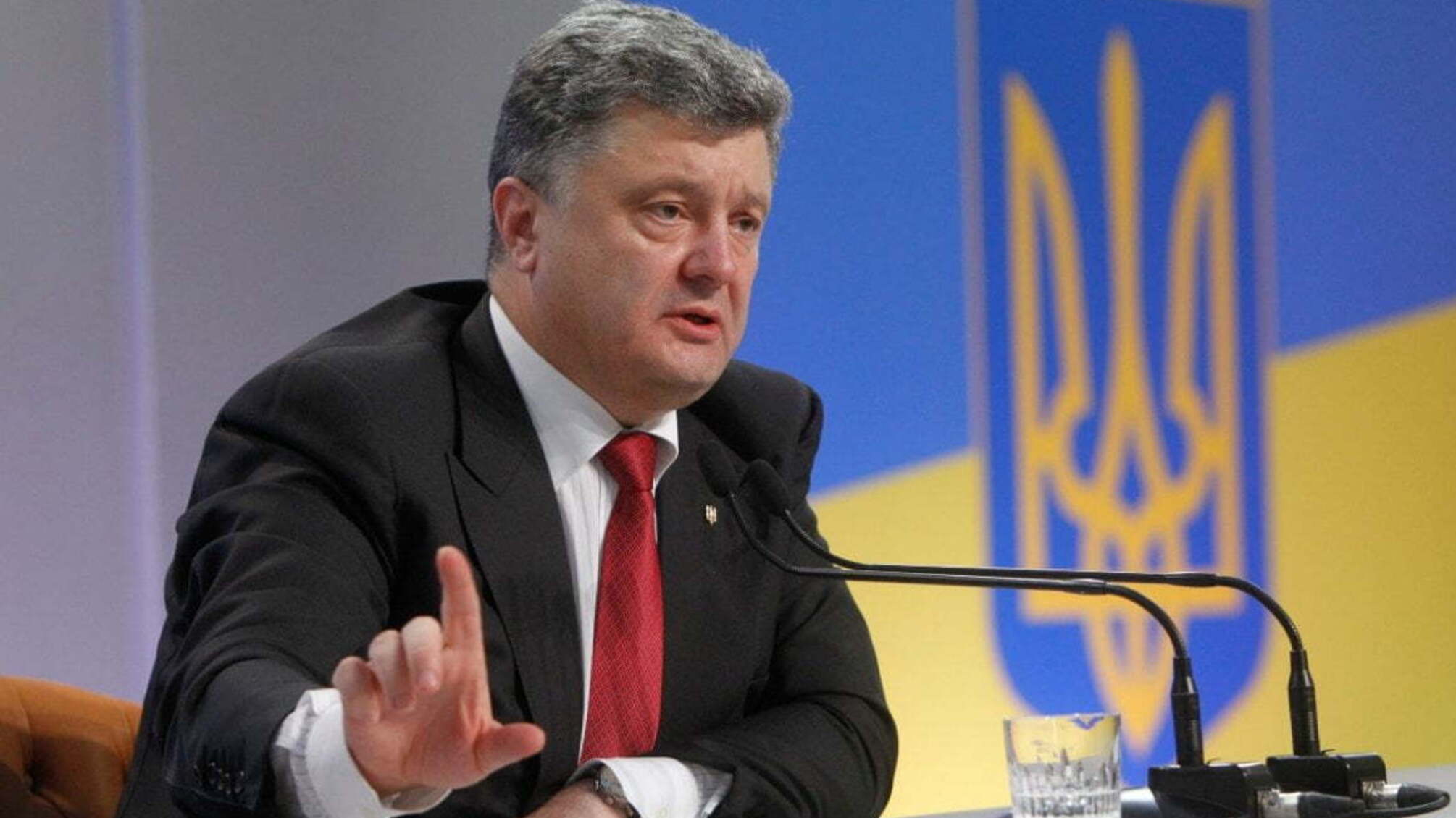 Порошенко розпорядився провести парад до Дня Незалежності, військові почали підготовку