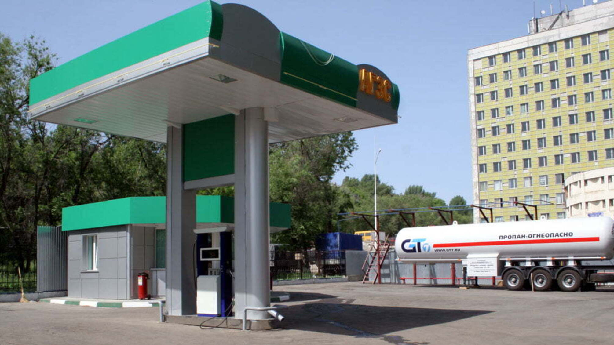 'СтопКор' закликає громадян повідомляти про незаконні газові заправки