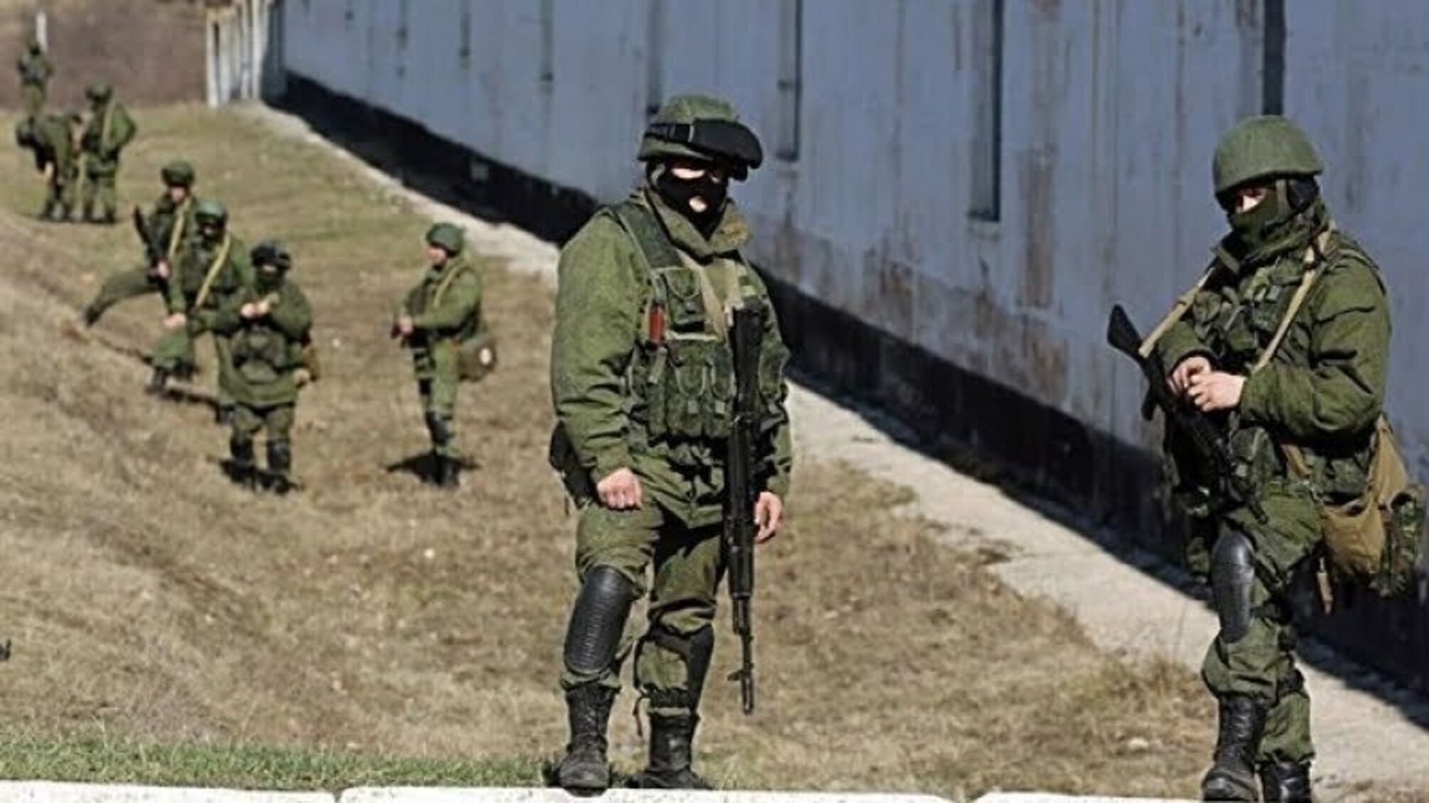 'Якщо звільняти Луганськ і Донецьк за всяку ціну, регіон перетвориться в другу Чечню' – волонтер