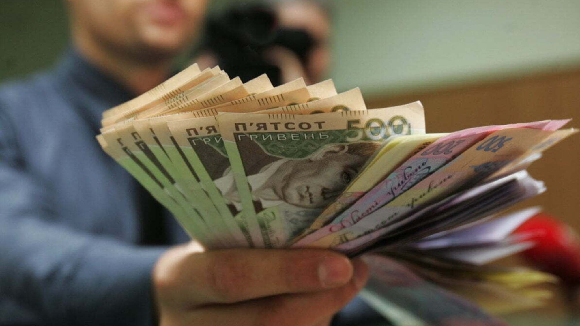 У Тернополі викладач вимагав у студента 3 тис. грн хабара