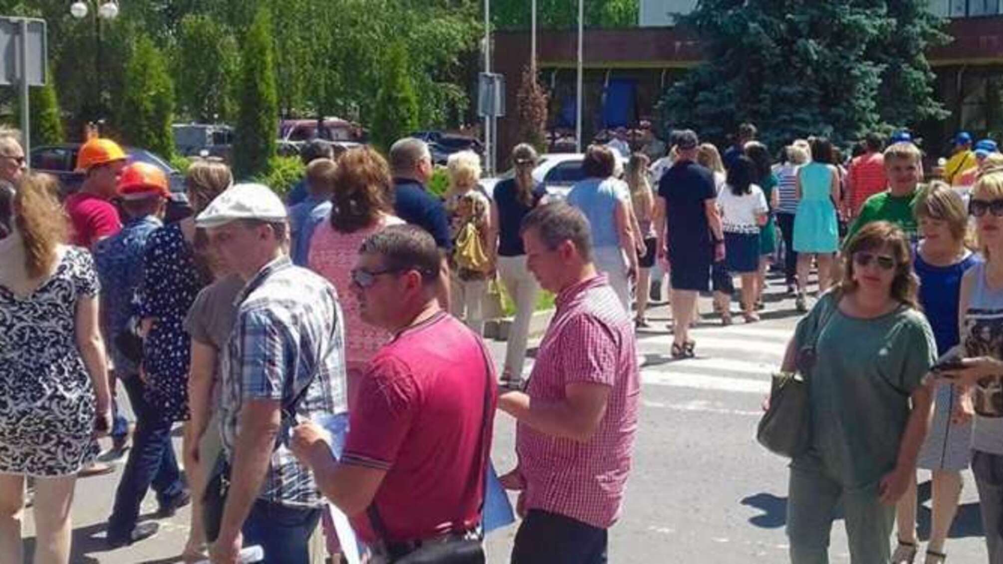 На Сумщині працівники нафтових родовищ підняли бунт