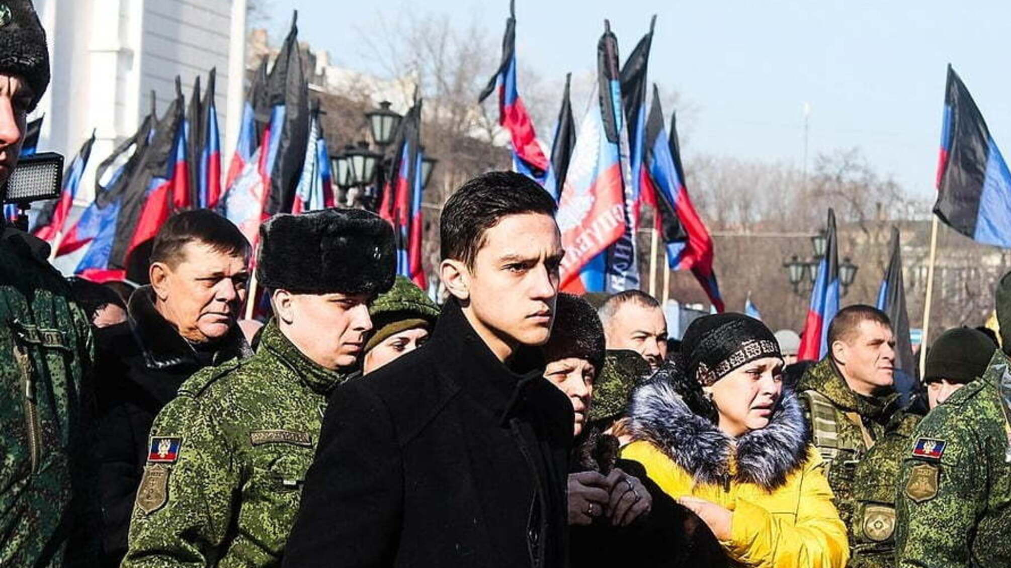 У соцмережі опублікували фотографію сина-випускника знищеного Гіві, про якого він ніколи не говорив