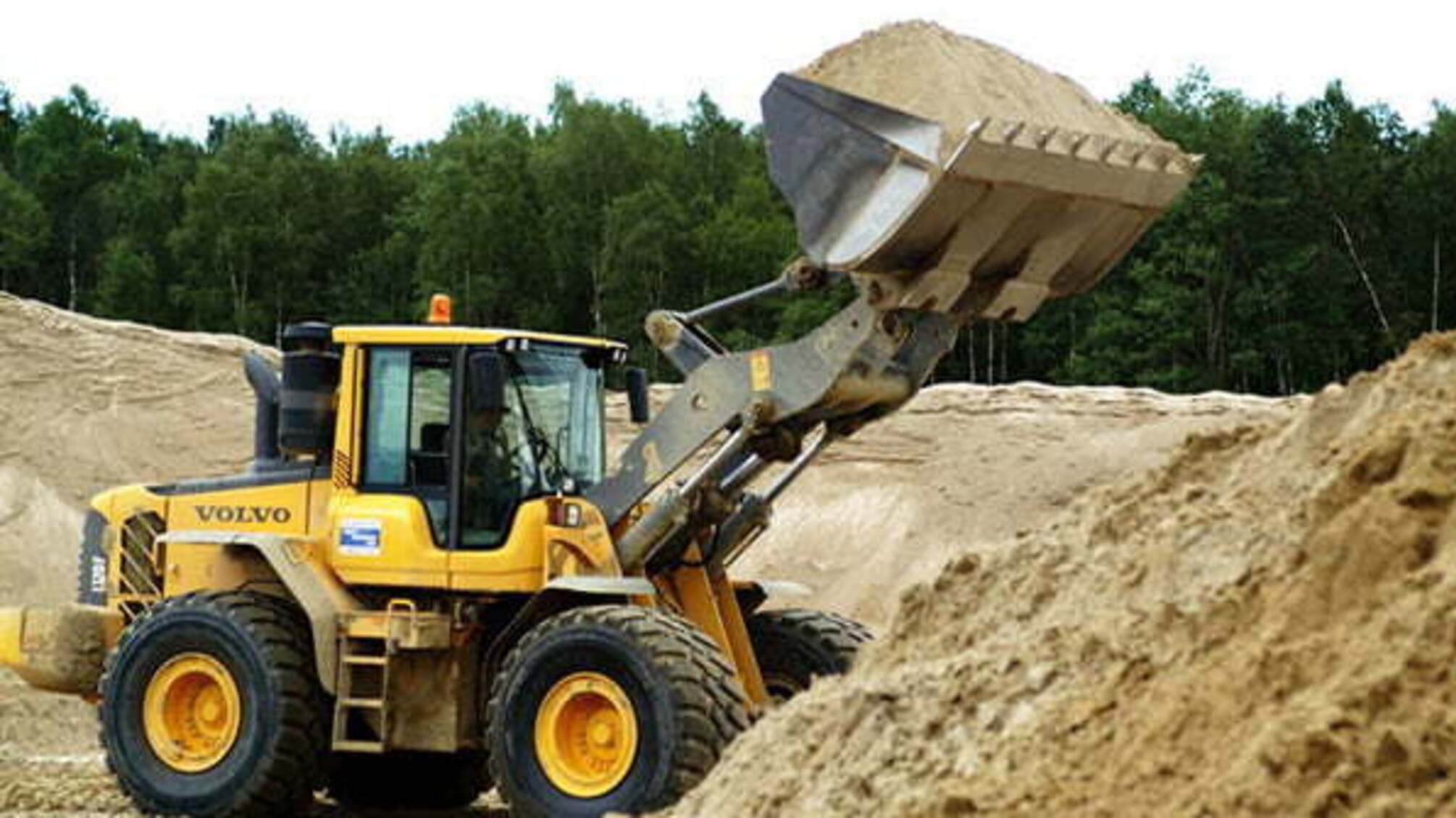 Перемога!!! 'СтопКор' зупинив у Ходосівці на Київщині незаконне будівництво котеджного містечка піщаними бандитами