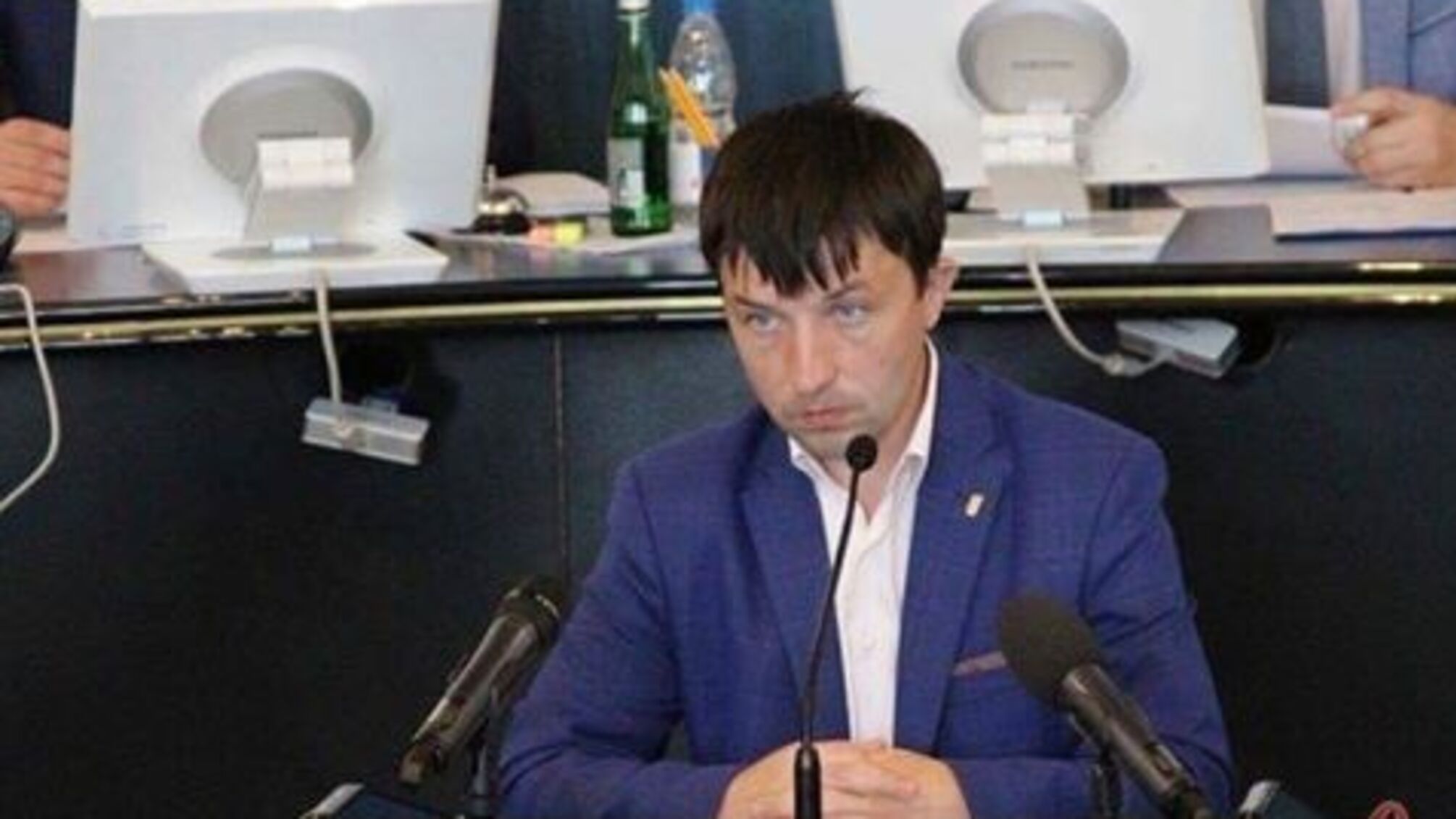 У Хмельницькому 'СтопКор' викрив порушення законів України з боку керівника управління житлово-комунального господарства міськради