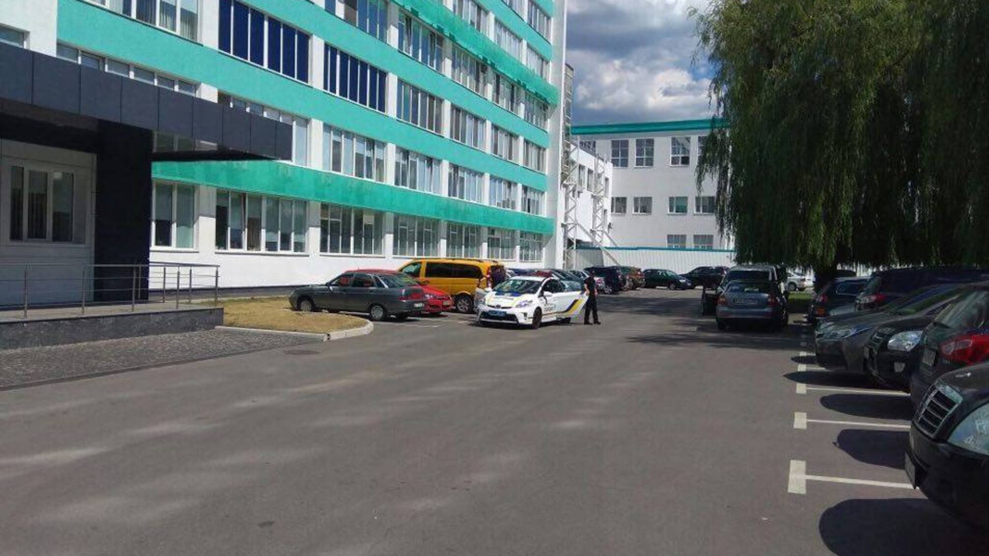 Активісти 'Стоп корупції' вимагали від керівництва заводу з виробництва ліків припинити корупцію із закупівлею та виготовленням інсуліну