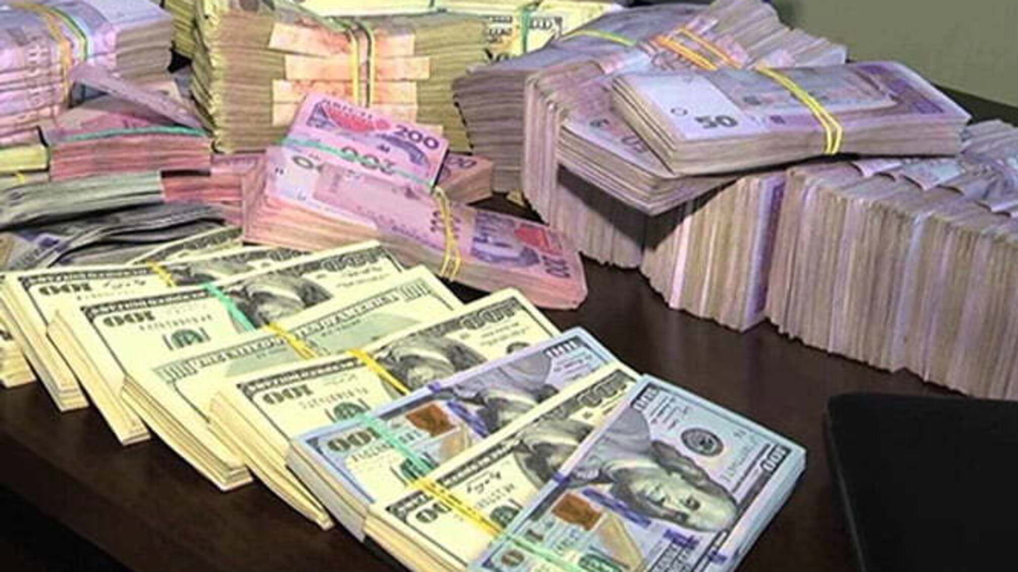 У Києві директор дитячого благодійного фонду попався на розкраданні держкоштів