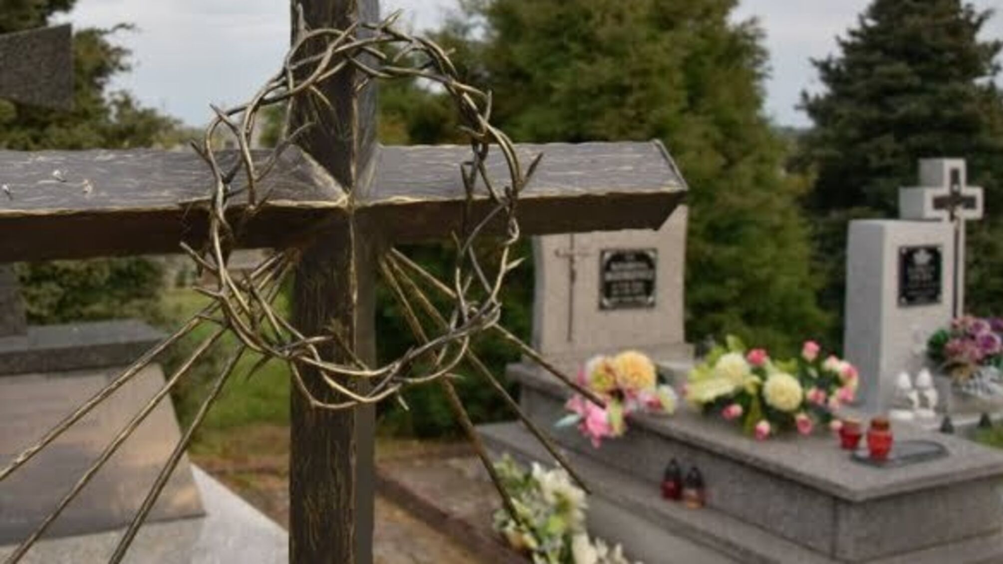 У польських Грушовичах відновили хрест з демонтованого пам'ятника УПА