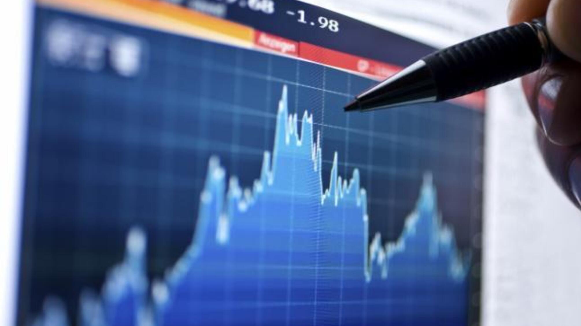 Третина українців вважає політичну обстановку в країні критичною