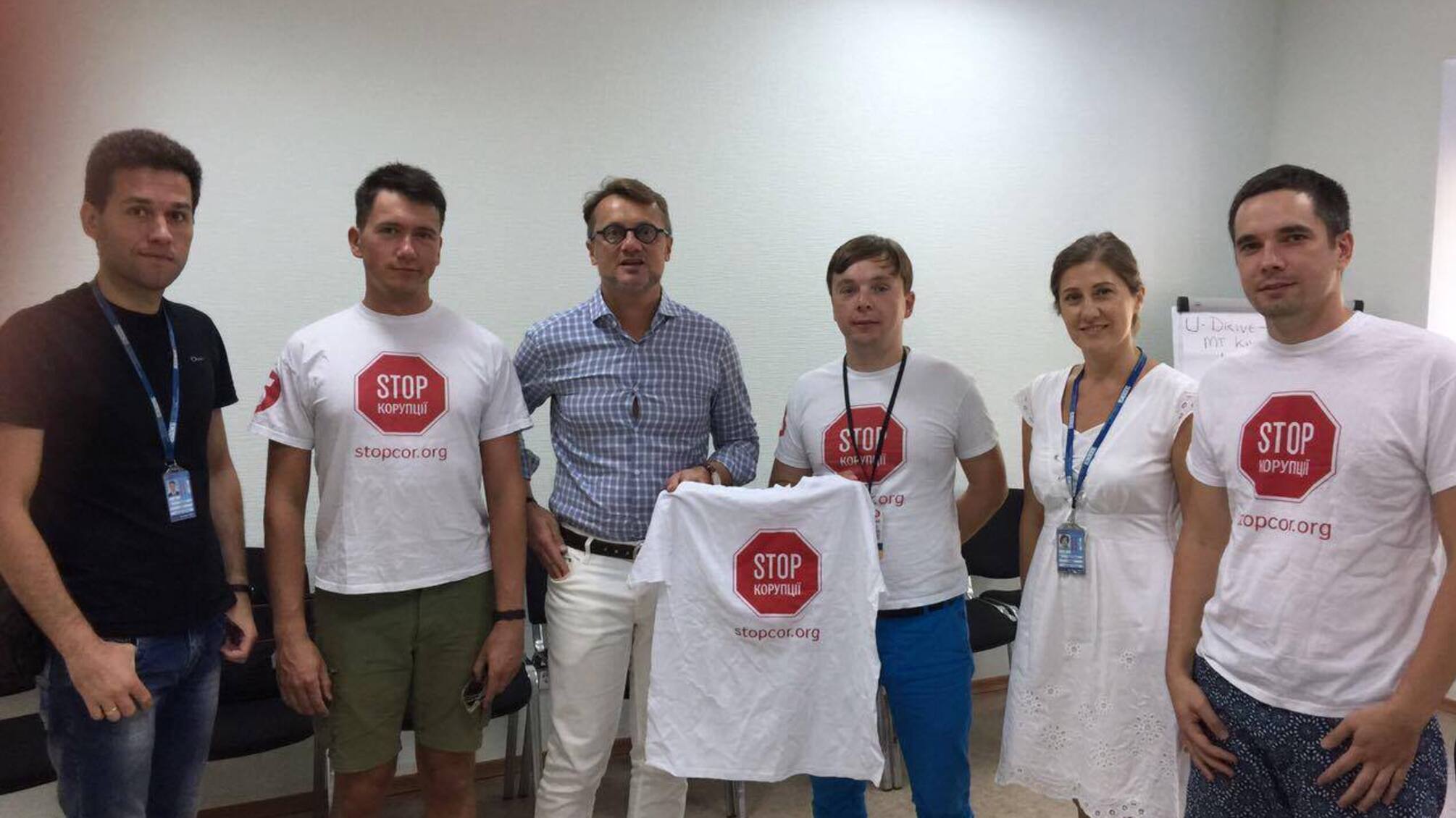 Харківські активісти зустрілися із представником моніторингової місії ОБСЄ