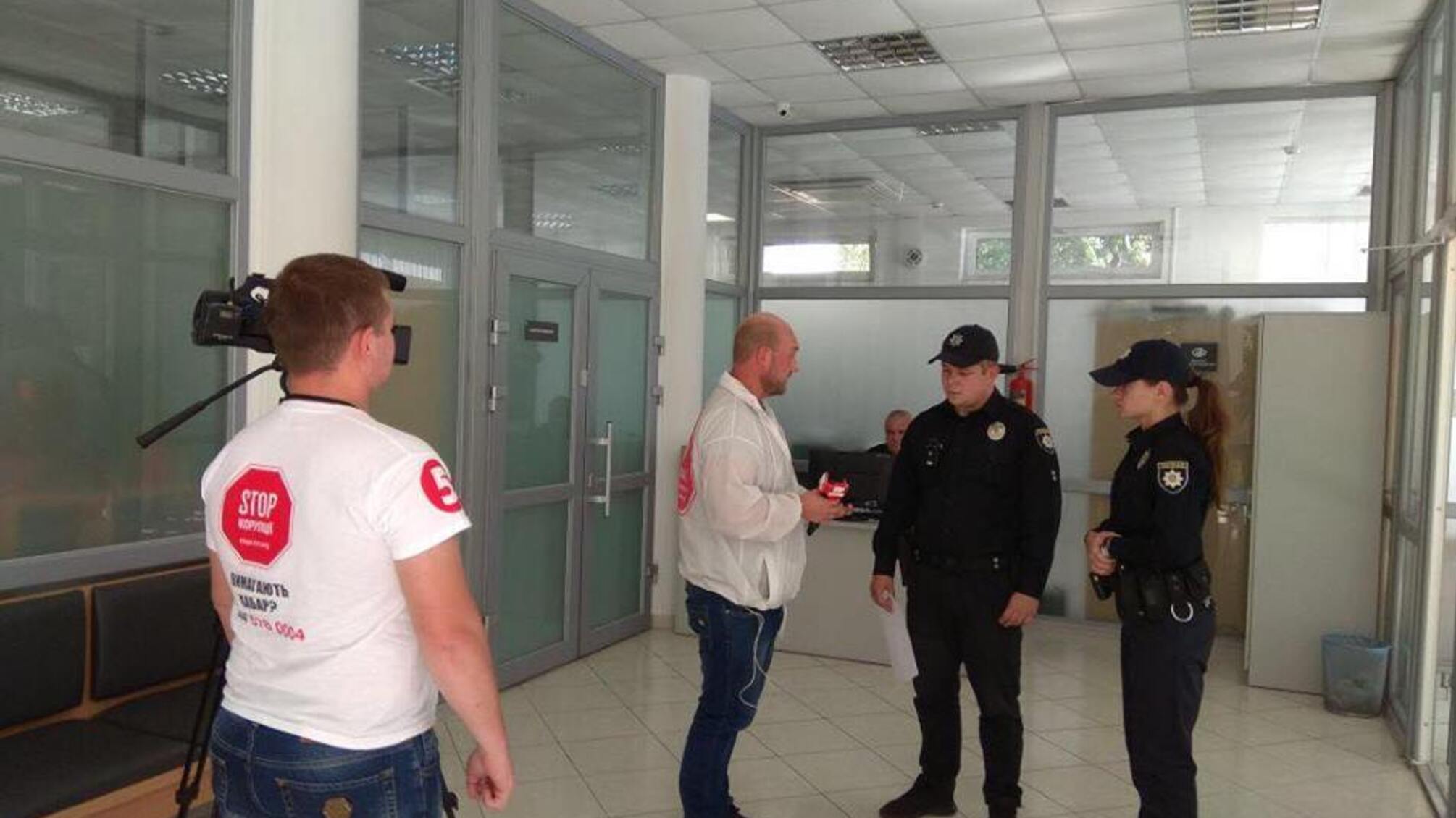 'СтопКор' спіймав керівника інспекції ДАБК Львова на прогулі