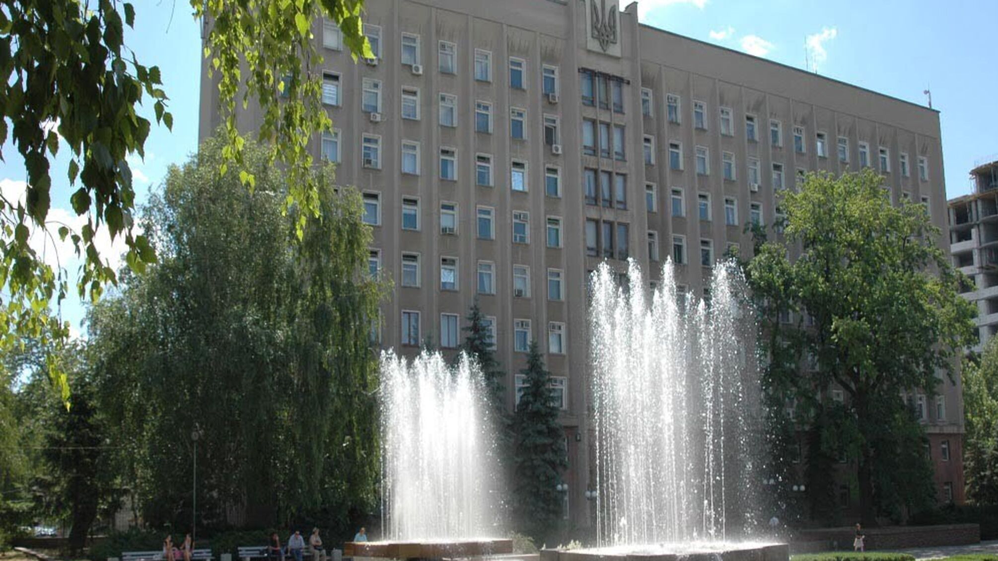 Зловмиснику, який намагався захопити будівлю Миколаївської ОДА, призначили заставу