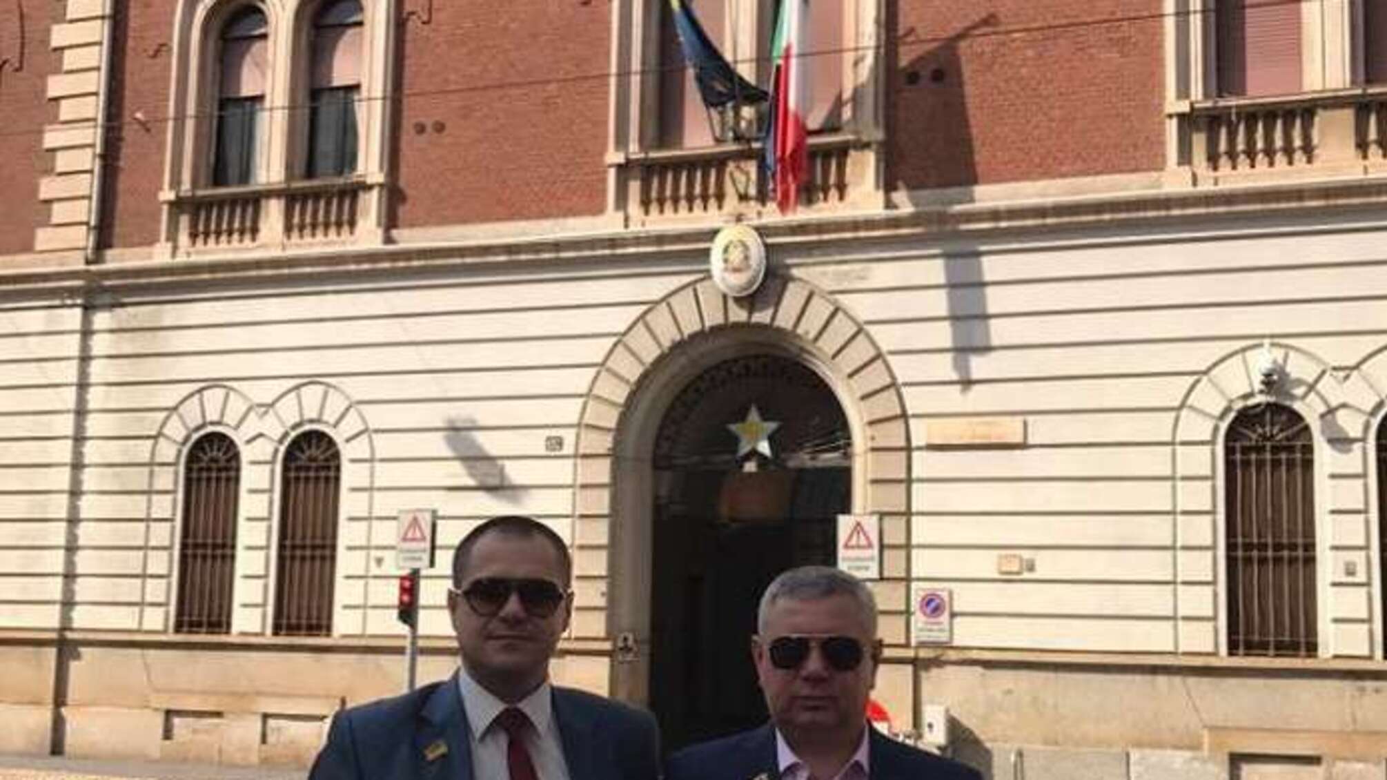 У Мілані шість годин допитували українського нардепа