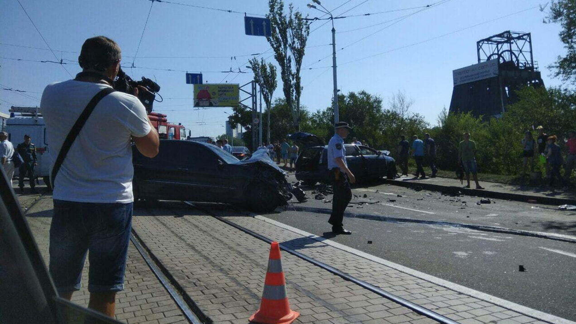 У Захарченка розповіли подробиці страшної аварії в Донецьку – число жертв зростає