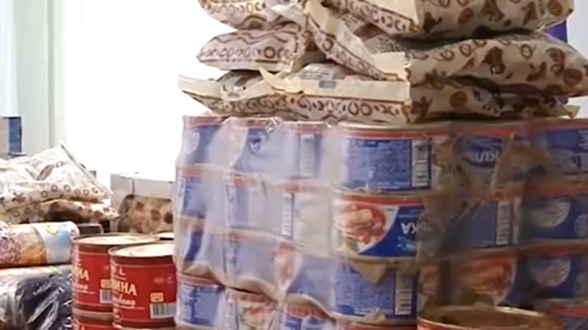 Терористи 'ДНР' відкрили вогонь по мирних жителях Зайцевого під час роздачі гуманітарної допомоги від Червоного Хреста