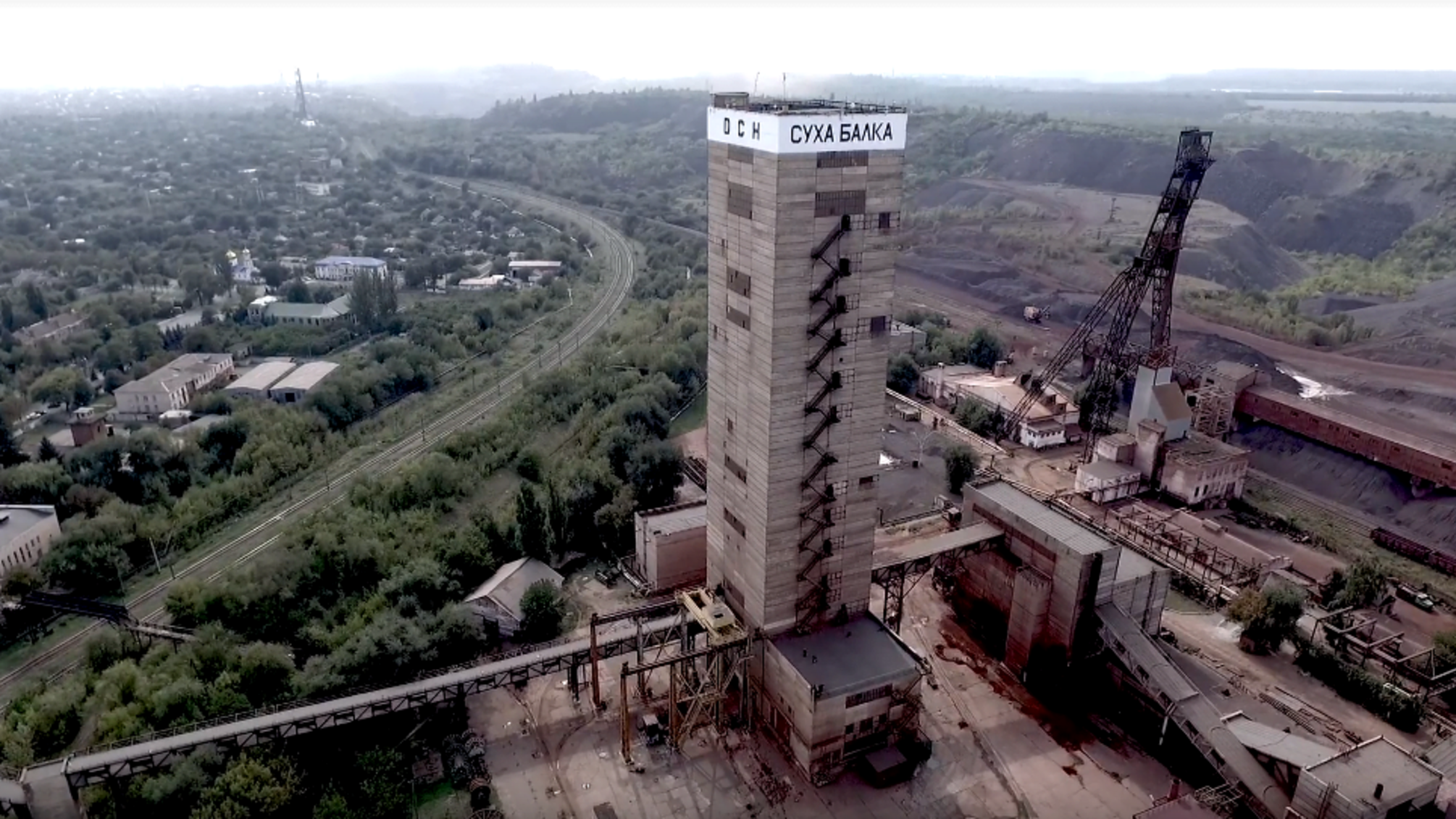 Таємниці 'Сухої Балки': журналісти докопались до скандальних порушень у роботі провідного рудника